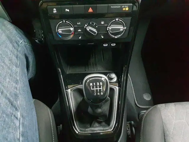 Volkswagen T-Cross view 10
