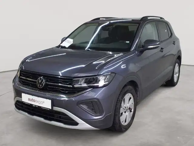 Volkswagen T-Cross view 2