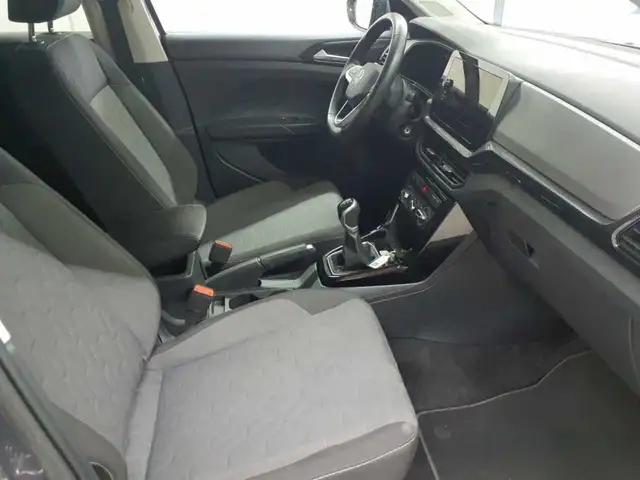 Volkswagen T-Cross view 8