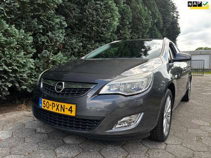 Opel Astra Sports Tourer 1.4 Cosmo