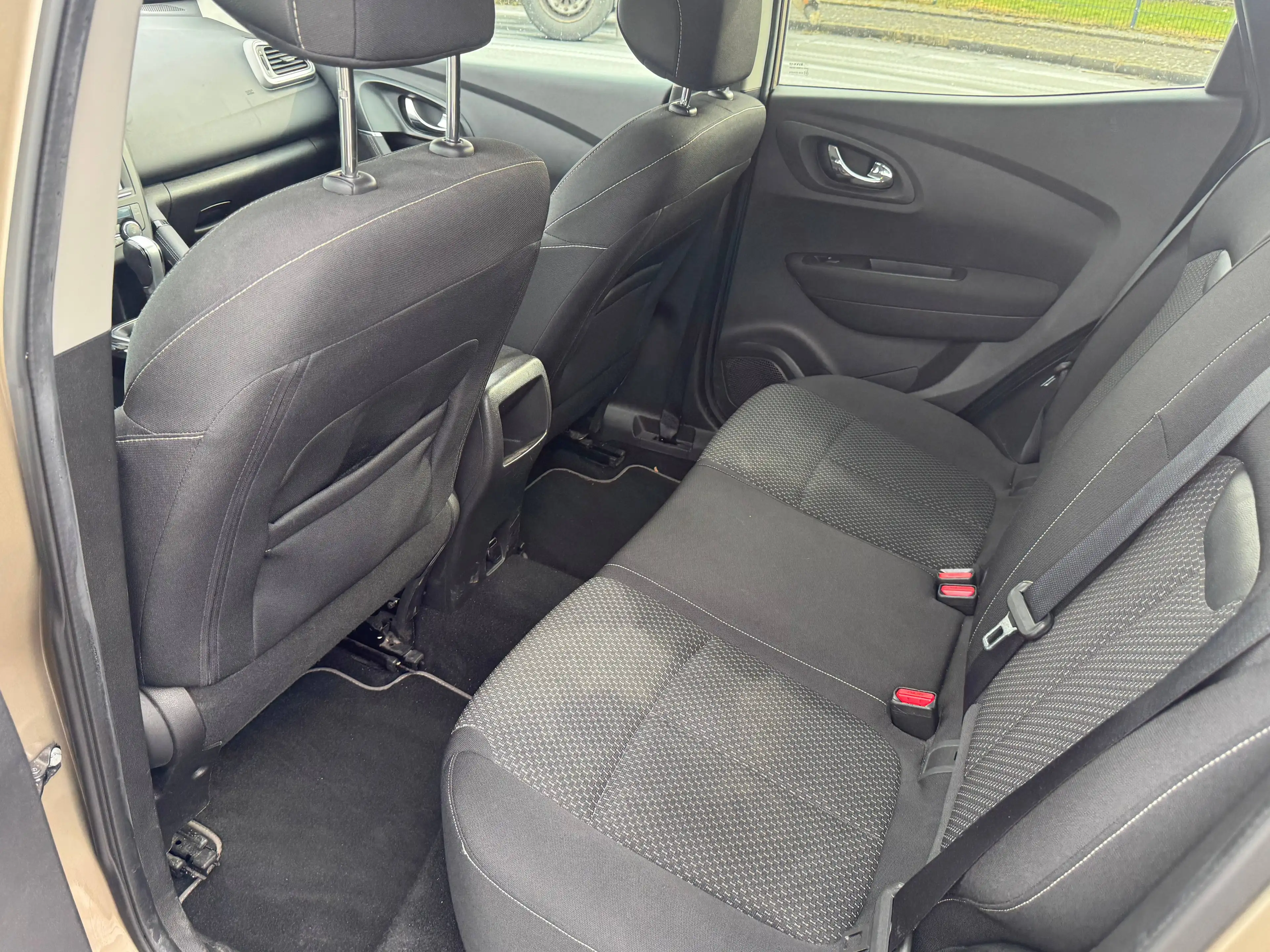 Renault Kadjar TÜV&Inspektion&Reifen NEU Automatick NAVI AHK — photo 12