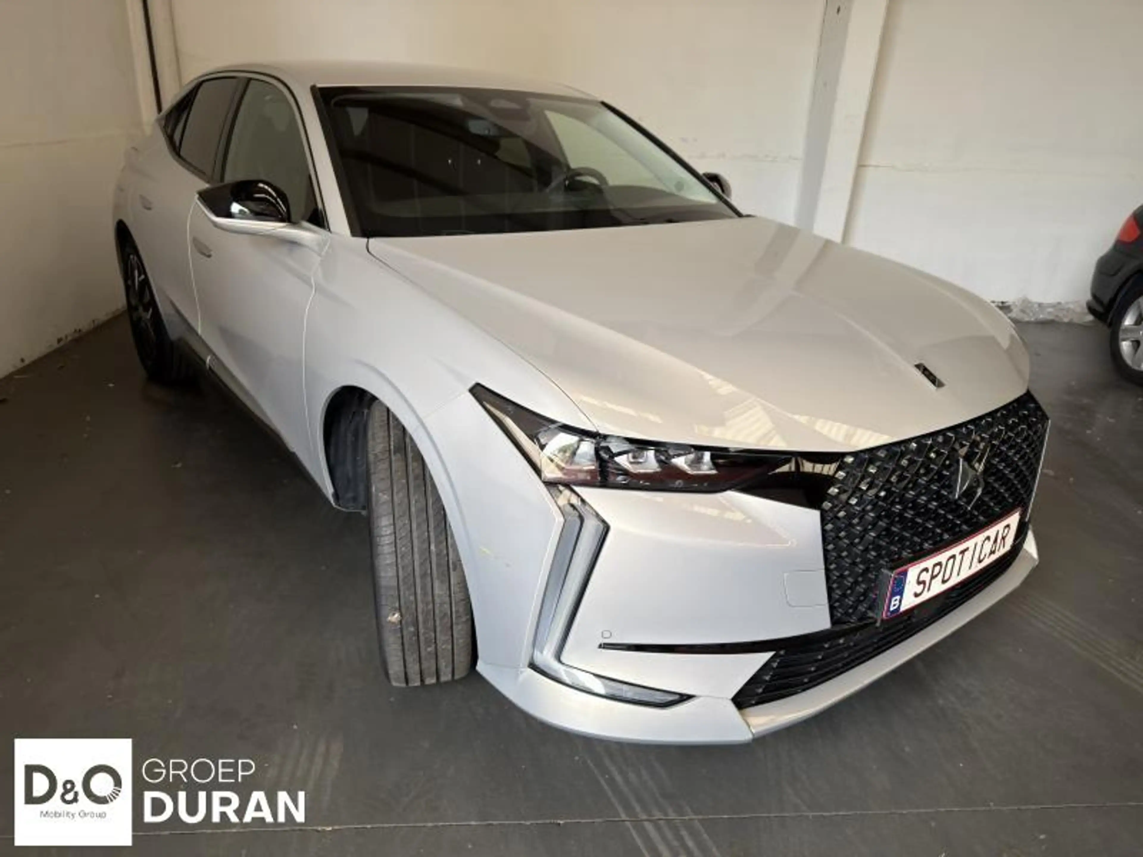 DS Automobiles DS 4 Crossback Etoile Hybrid e-dcs6 — photo 4