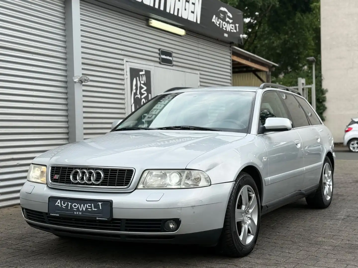 Audi A4 /S4 2.4 Avant *VELOUR*KLIMA*BOSE*XENON* Срібний - 2