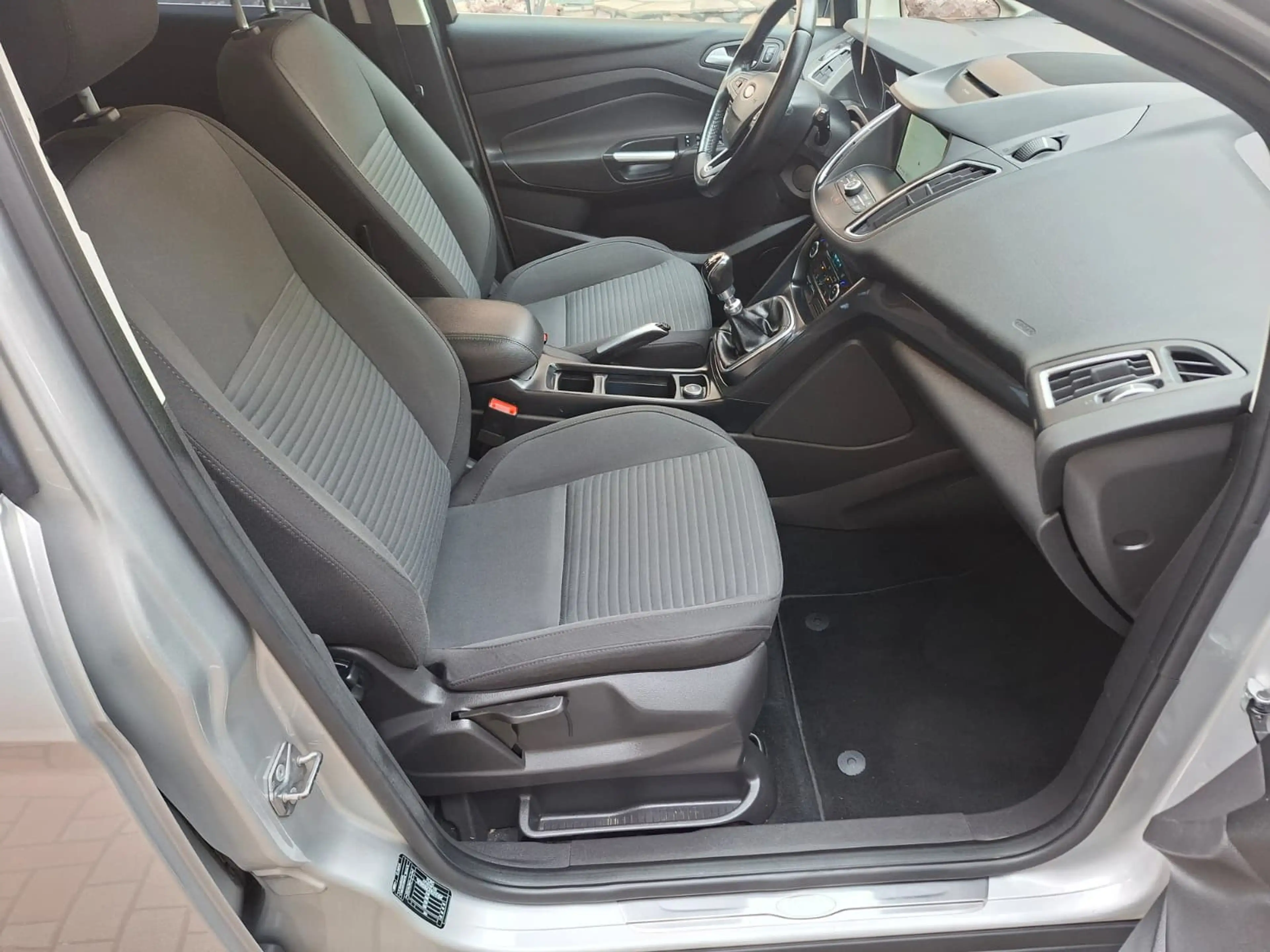 Ford Grand C-Max 7-SITZER+AHK+66TKM+SCHIEBETÜR LI/RE — photo 10