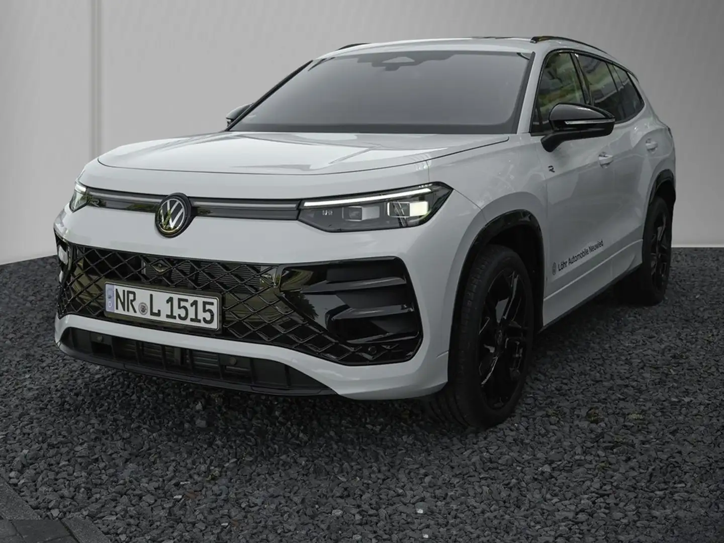 Volkswagen Tayron 2,0 l TSI 4MOTION DSG R-Line VLW Weiß - 2