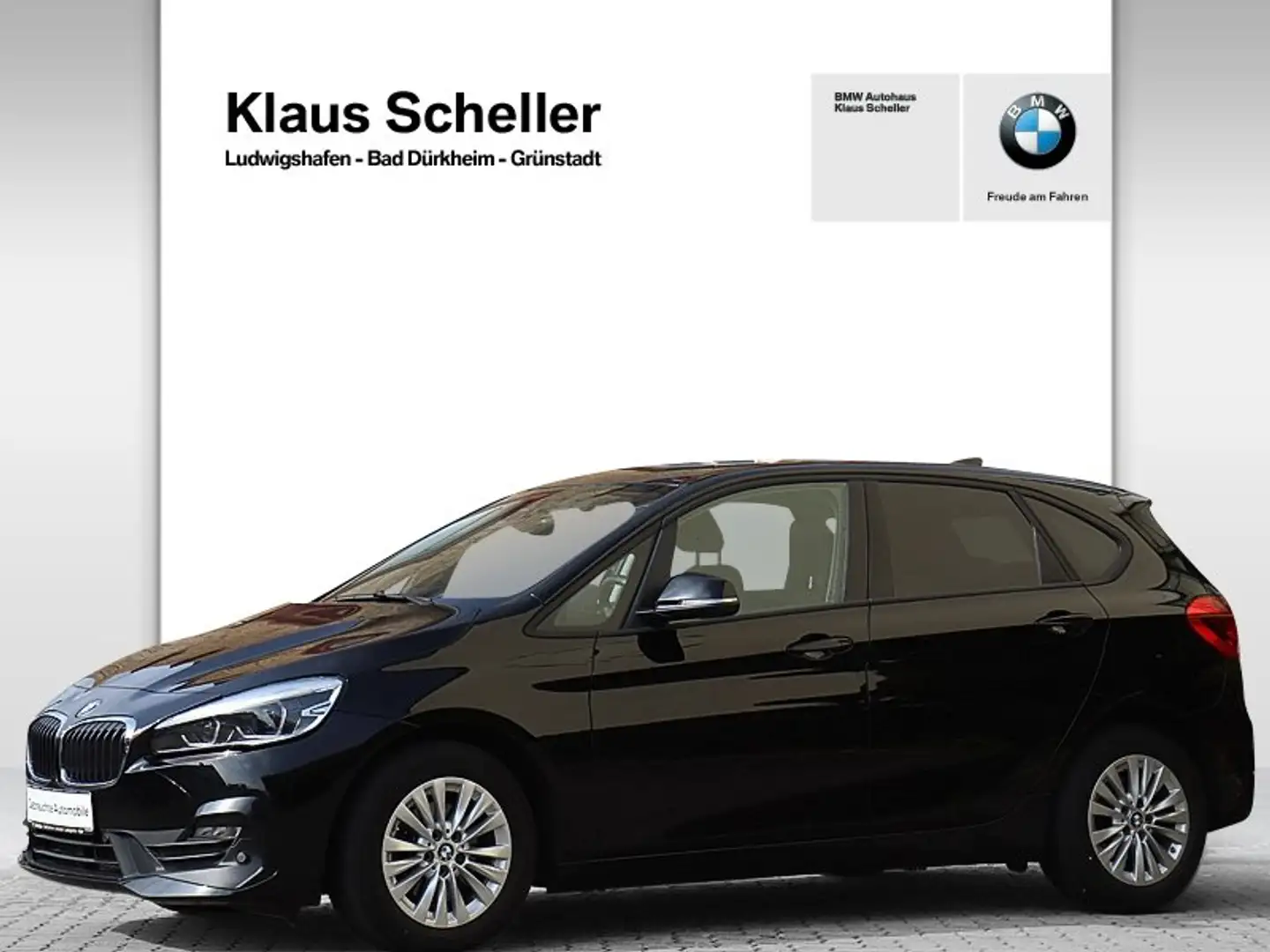 BMW 218 i Active Tourer Advantage DAB LED Navi Shz Schwarz - 1