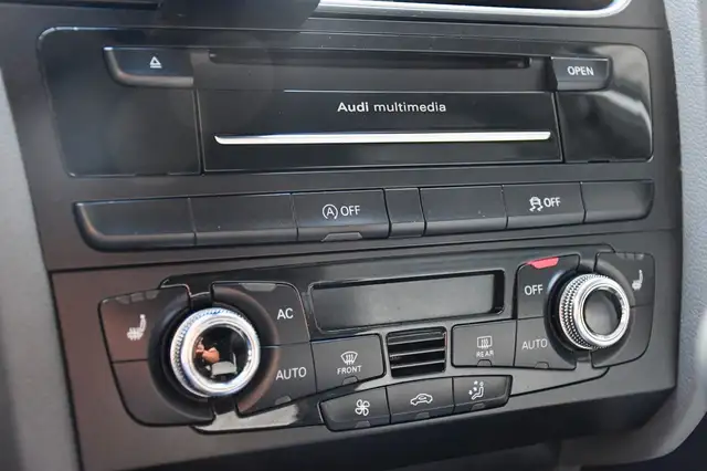 Audi A4 view 28