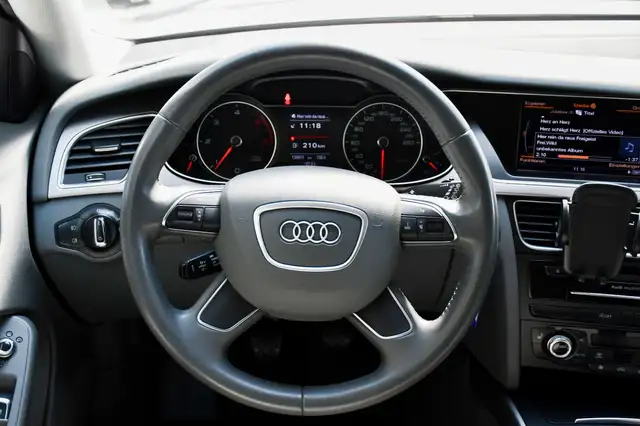 Audi A4 view 17