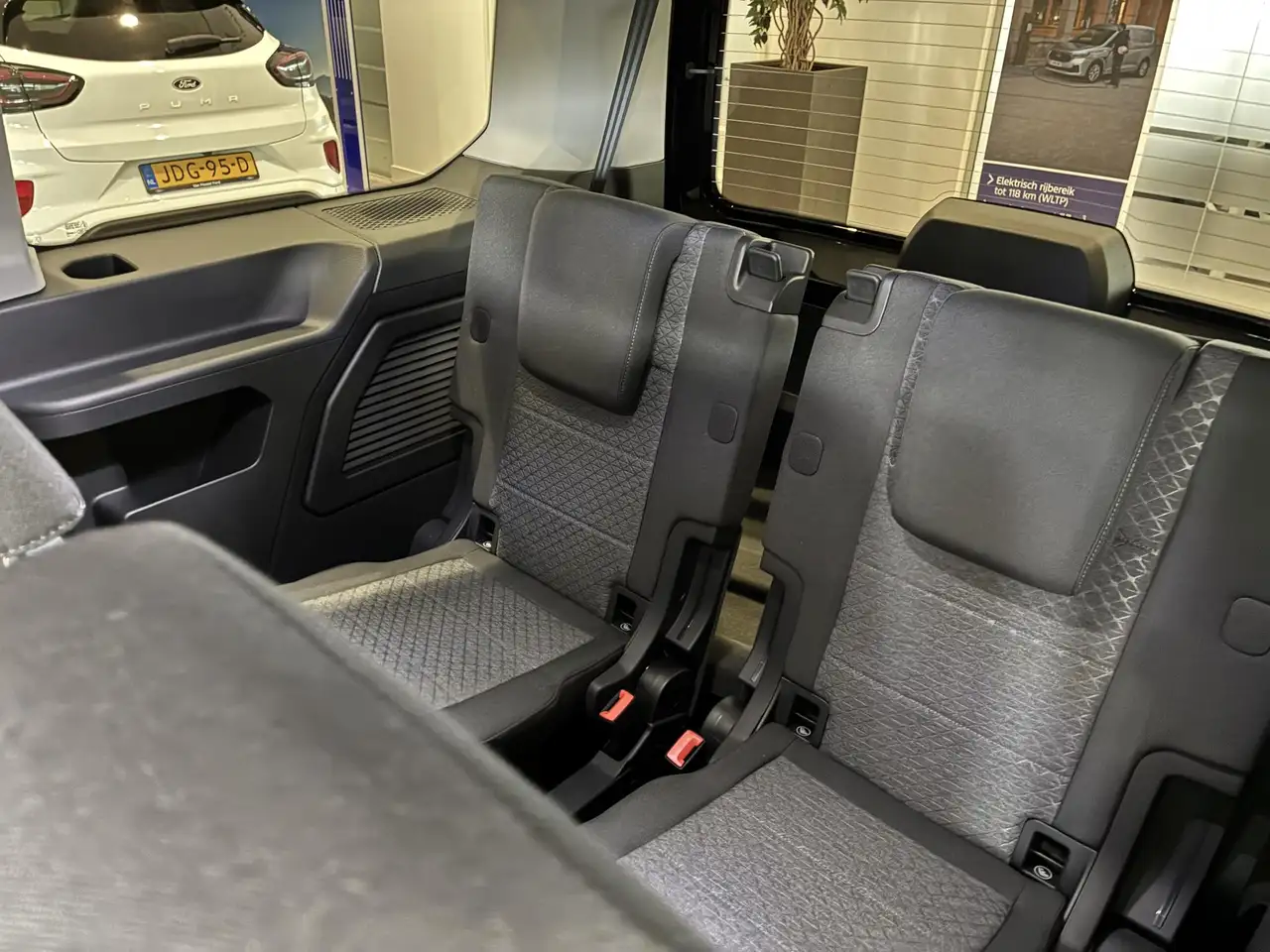 Ford Tourneo Connect 2026 — фото 11