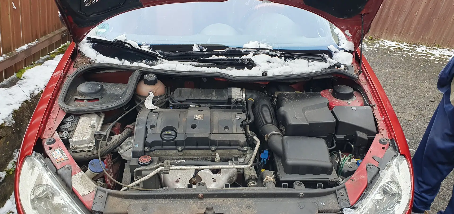 Peugeot 206 206 CC 110 Platinum Rojo - 2