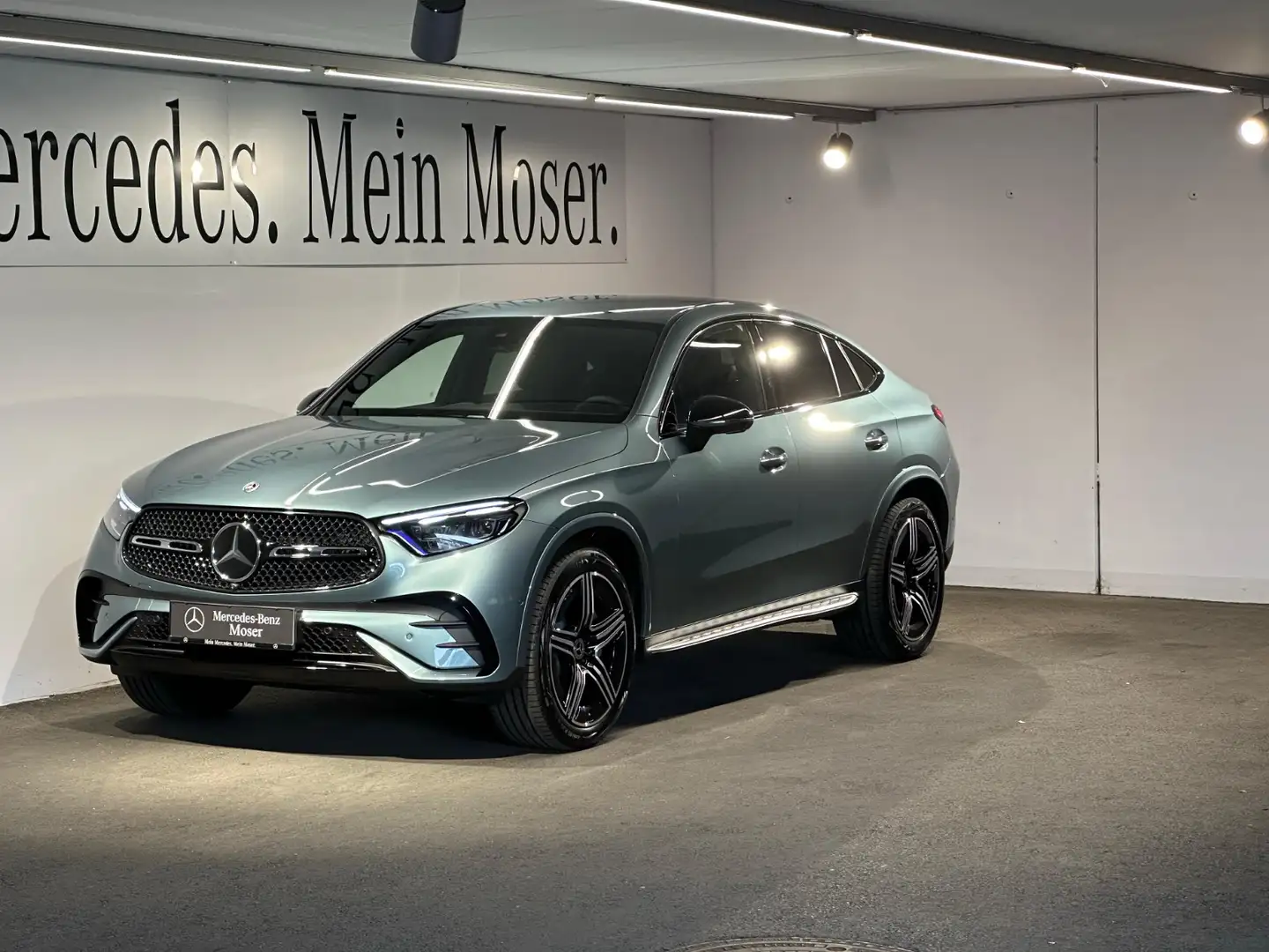 Mercedes-Benz GLC 220 d 4MATIC Coupé AMG Line Silber - 2