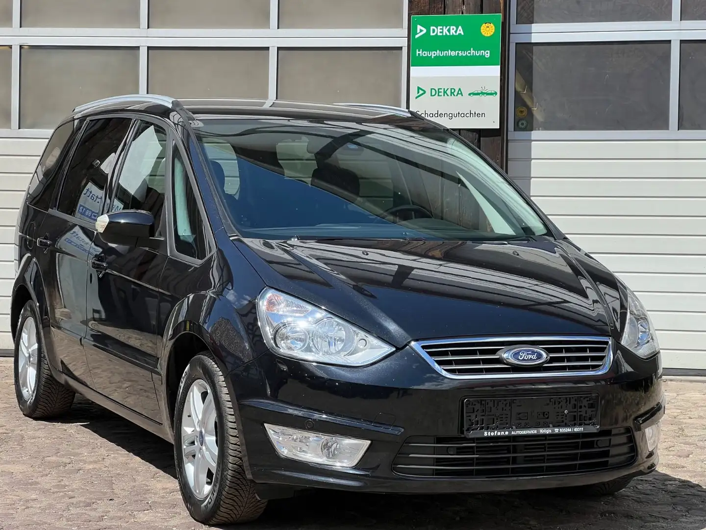 Ford Galaxy Champions Edition AHK 7-Sitzer Noir - 1