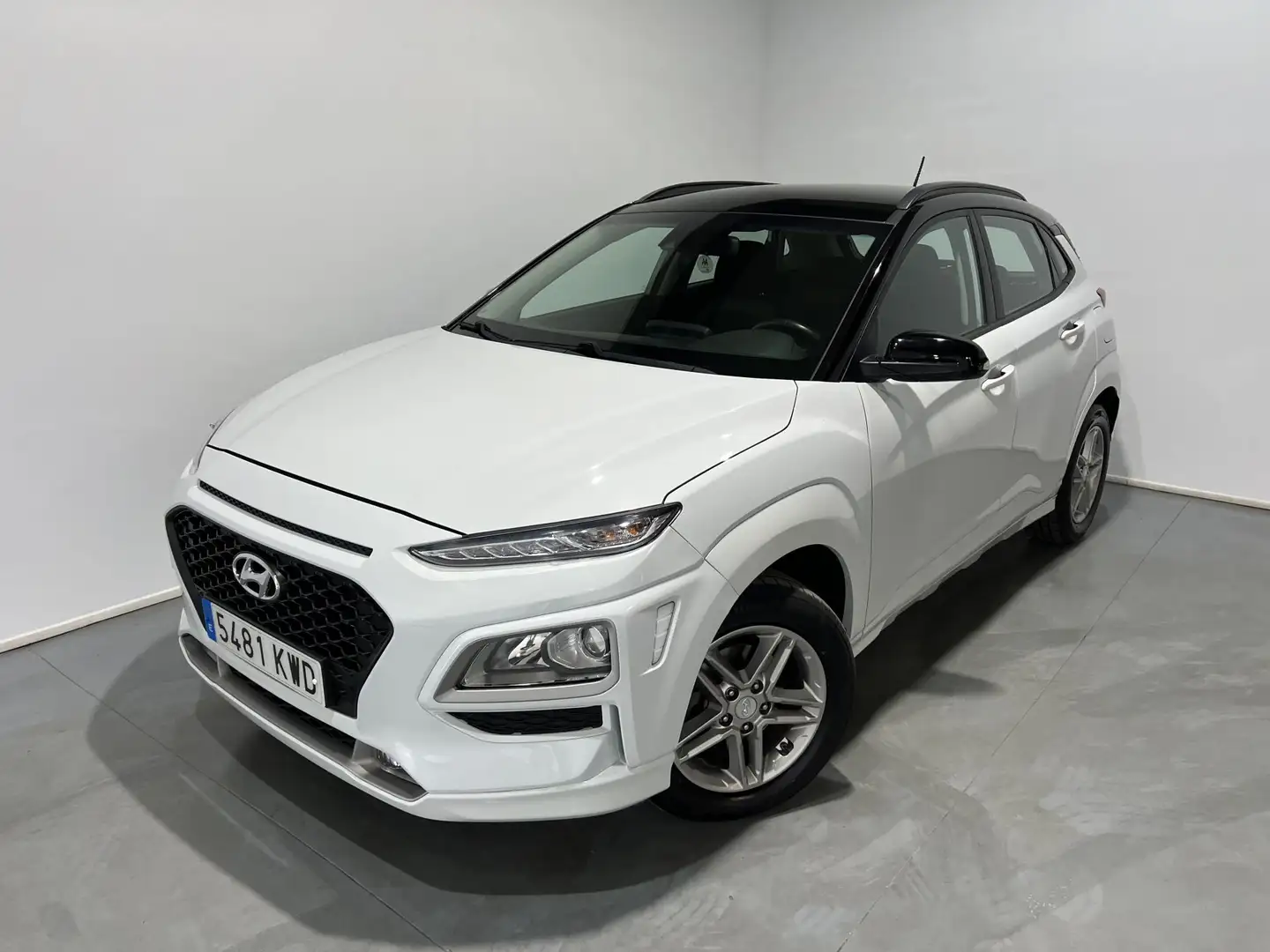 Hyundai KONA 1.0 TGDI Klass 4x2 Blanc - 1