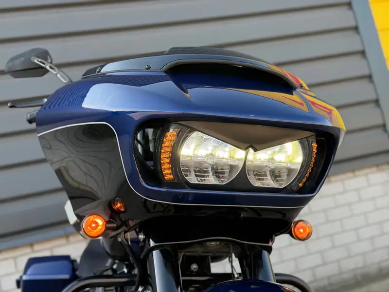Harley-Davidson Road Glide - foto 4
