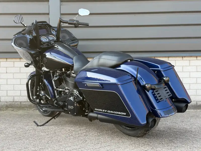 Harley-Davidson Road Glide - foto 6