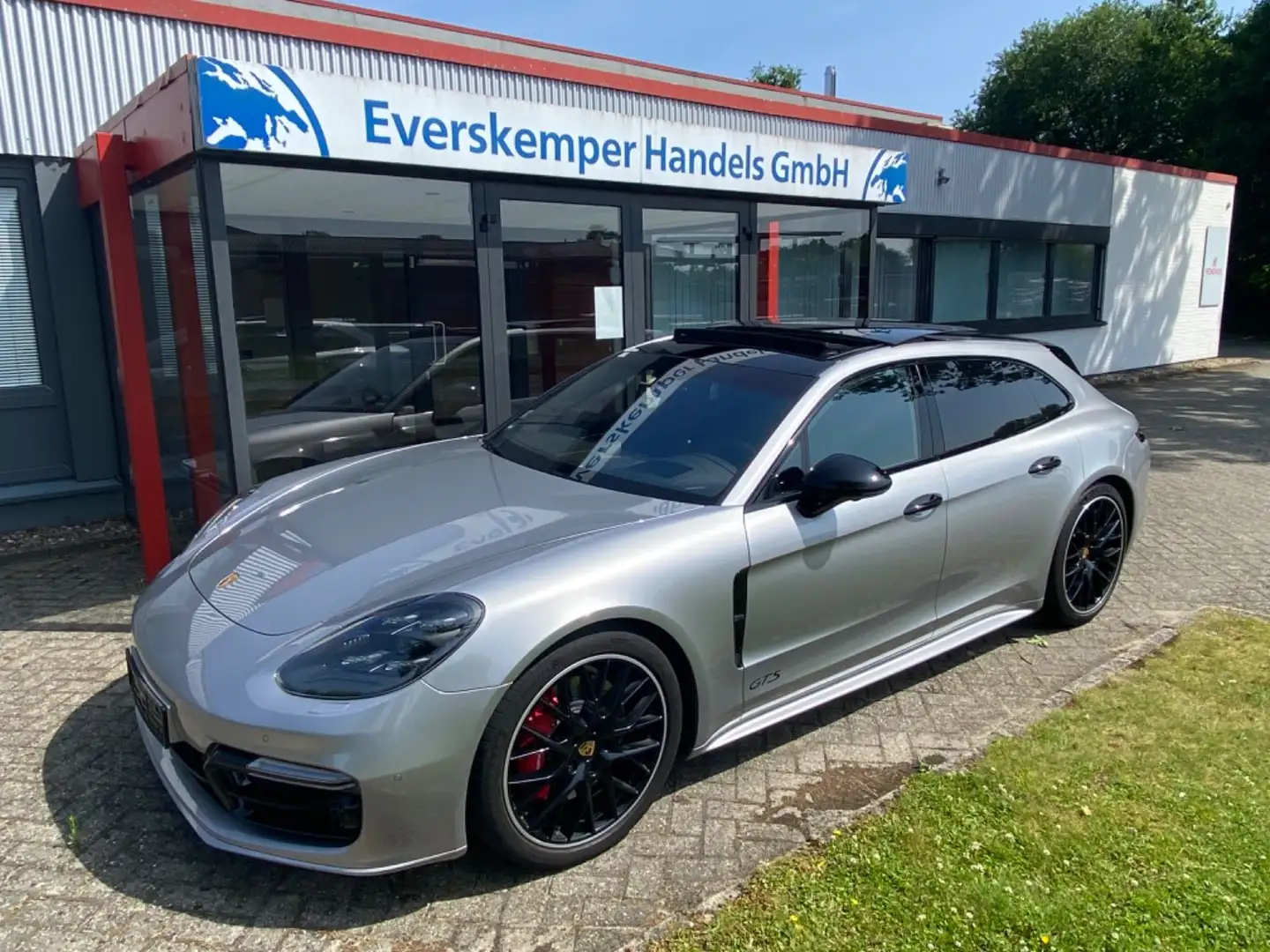 Porsche Panamera Sport Turismo GTS 4Rad Lenkung Zilver - 1