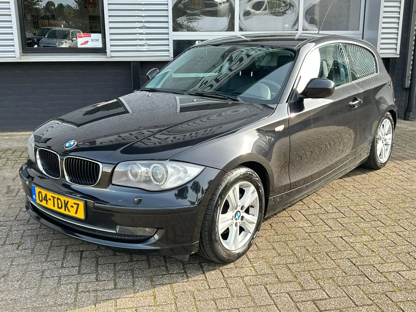 BMW 116 1-serie 116i Edition Business Line 3drs Zwart - 1