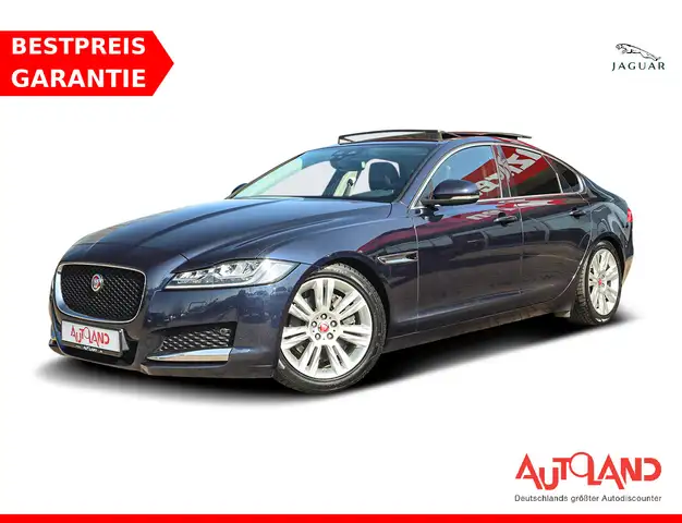 Jaguar XF 2.0 Portfolio AWD Kamera Standheizung Navi