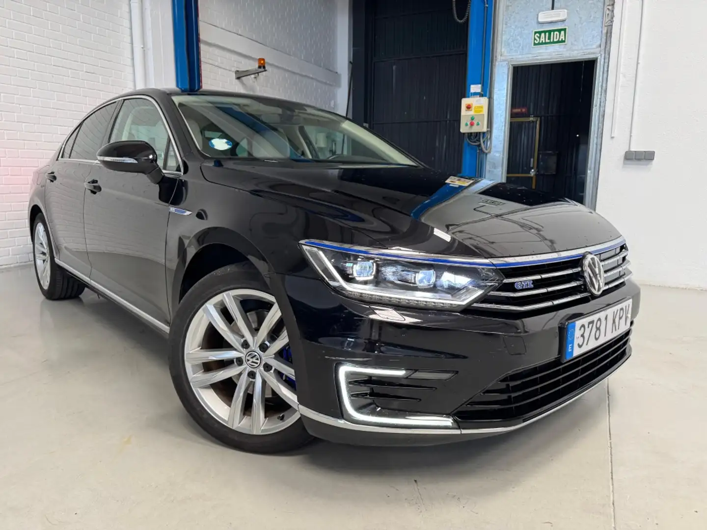 Volkswagen Passat GTE 1.4 TSI Negro - 2