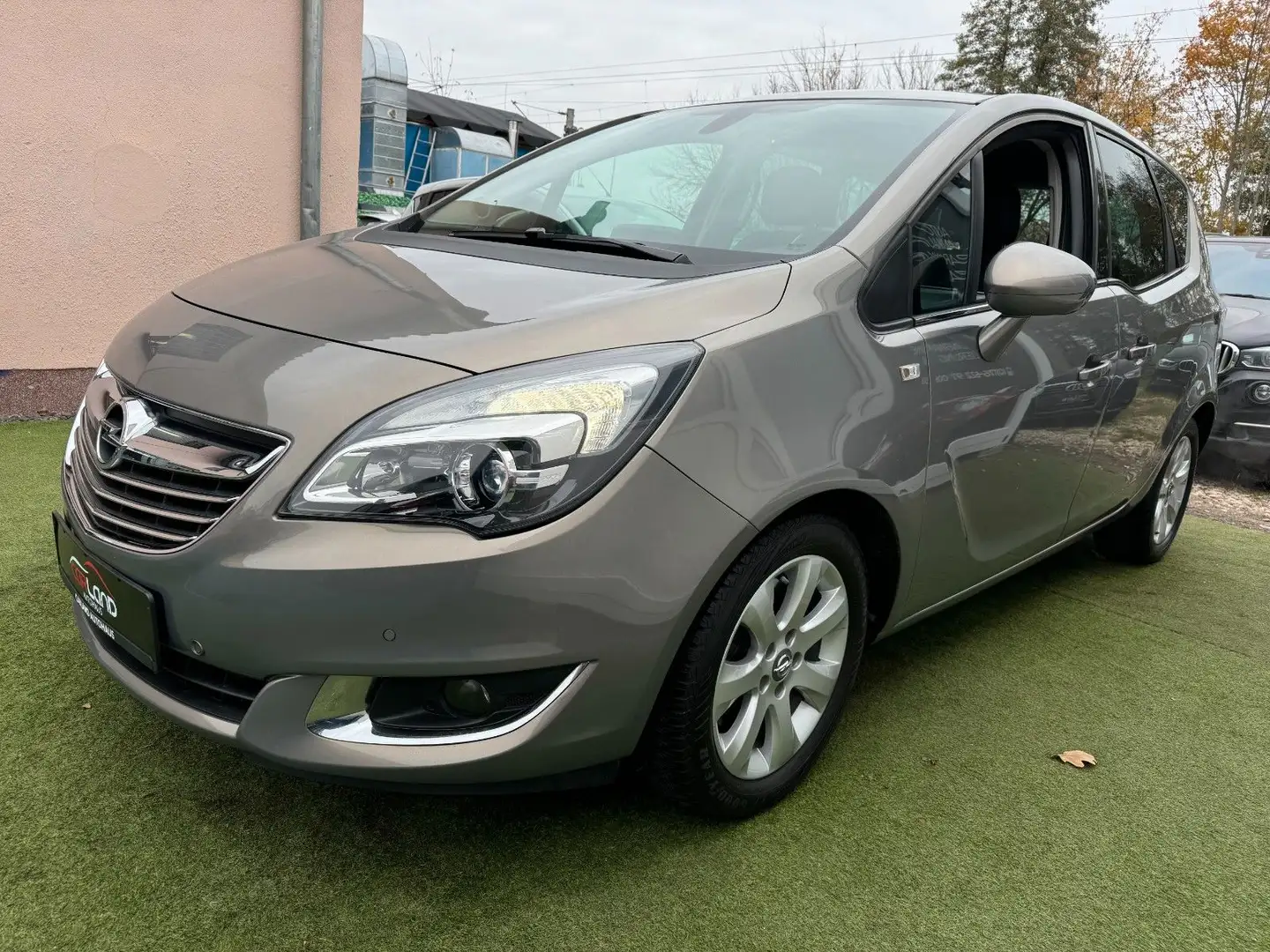 Opel Meriva B Innovation Automatik-NAVI-KAMERA-140PS! Braun - 2