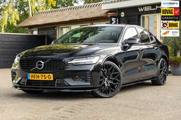 2.0 Recharge T6 AWD R-Design 20inch I Maxton Black
