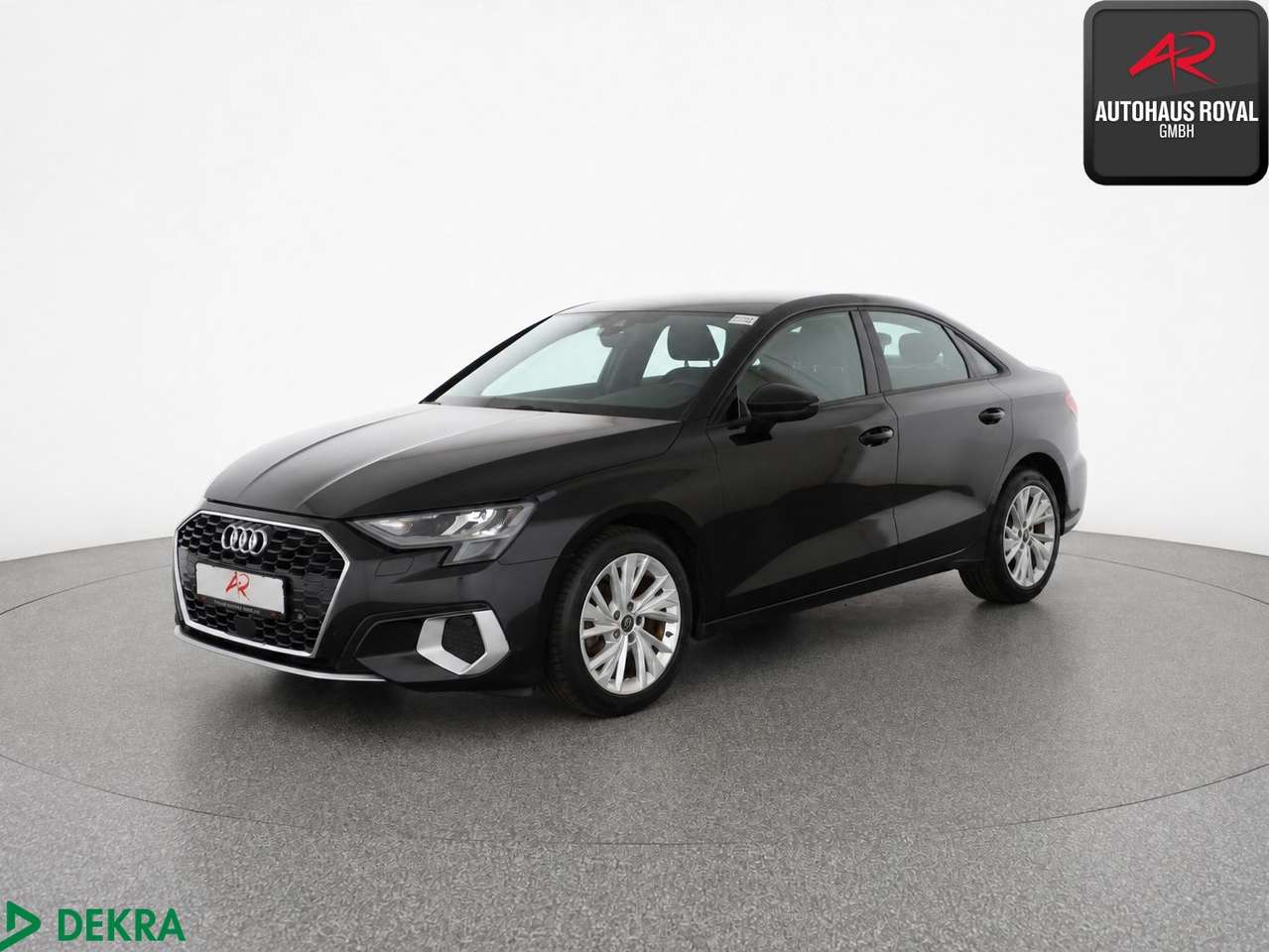 Audi A3 2022 — Limousine 30 TFSI KEYLESS,ACC,KAMERA,CARPLAY