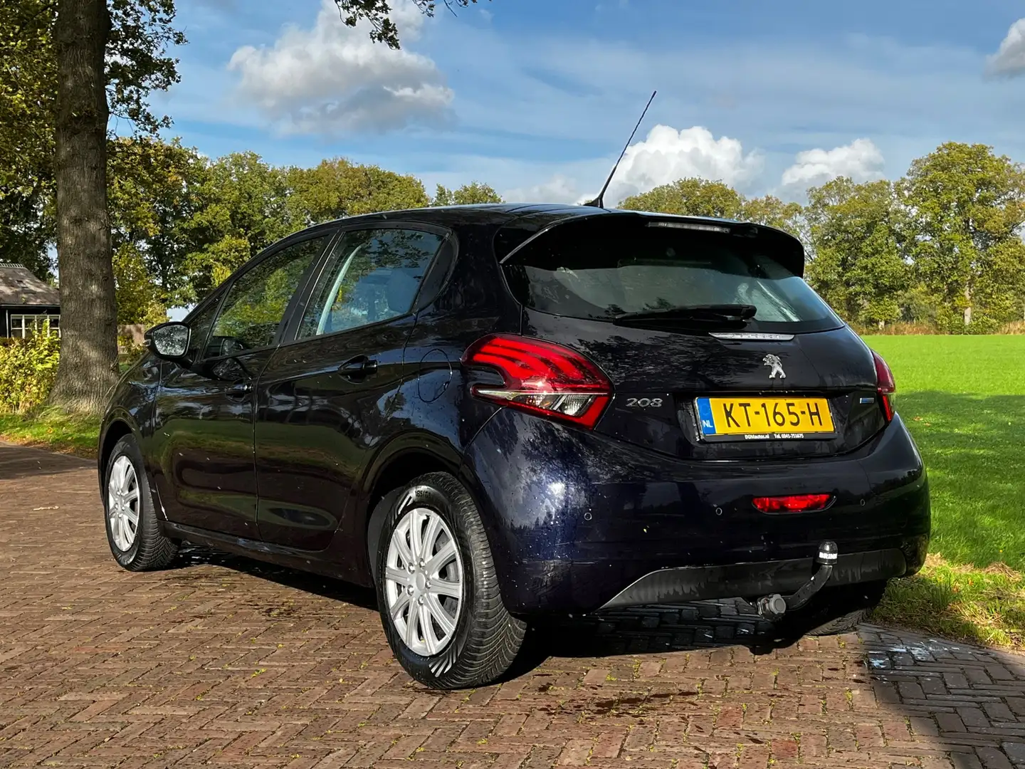 Peugeot 208 1.2 PureTech Blue Lion Airco|Navi|Cruise (N.A.P) Blauw - 2