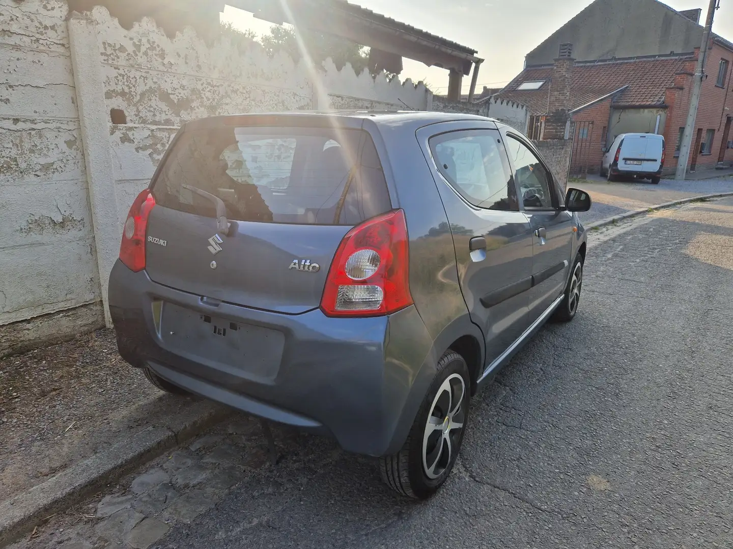 Suzuki Alto 1.0i GL - 2