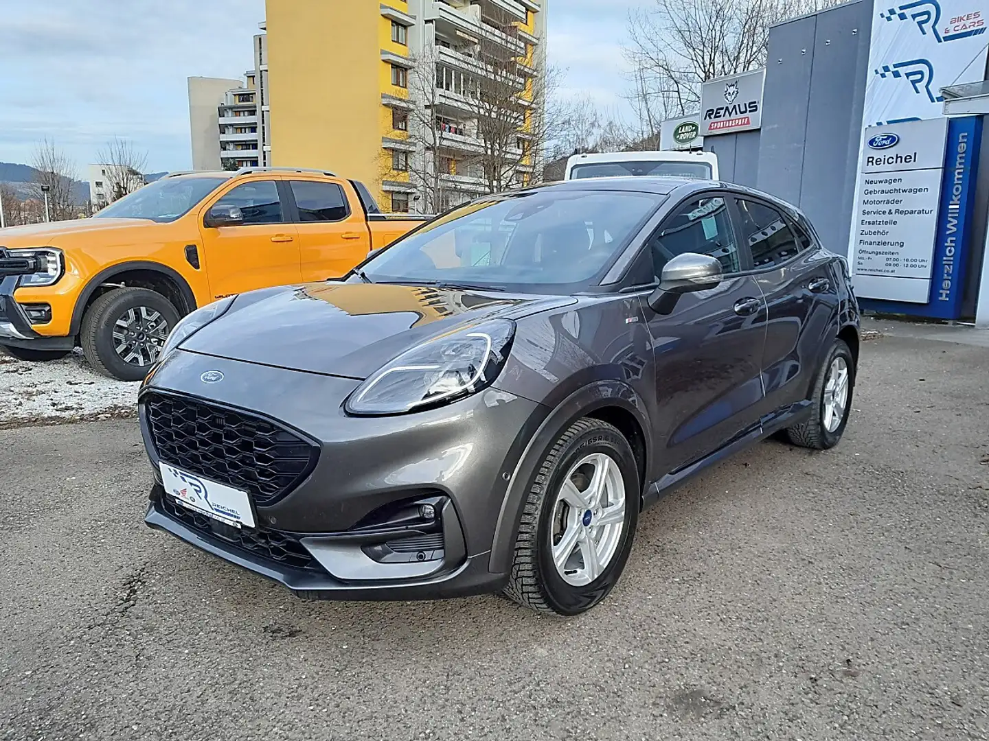 Ford Puma 1,0 EcoBoost Hybrid ST-Line X Aut. Grau - 2