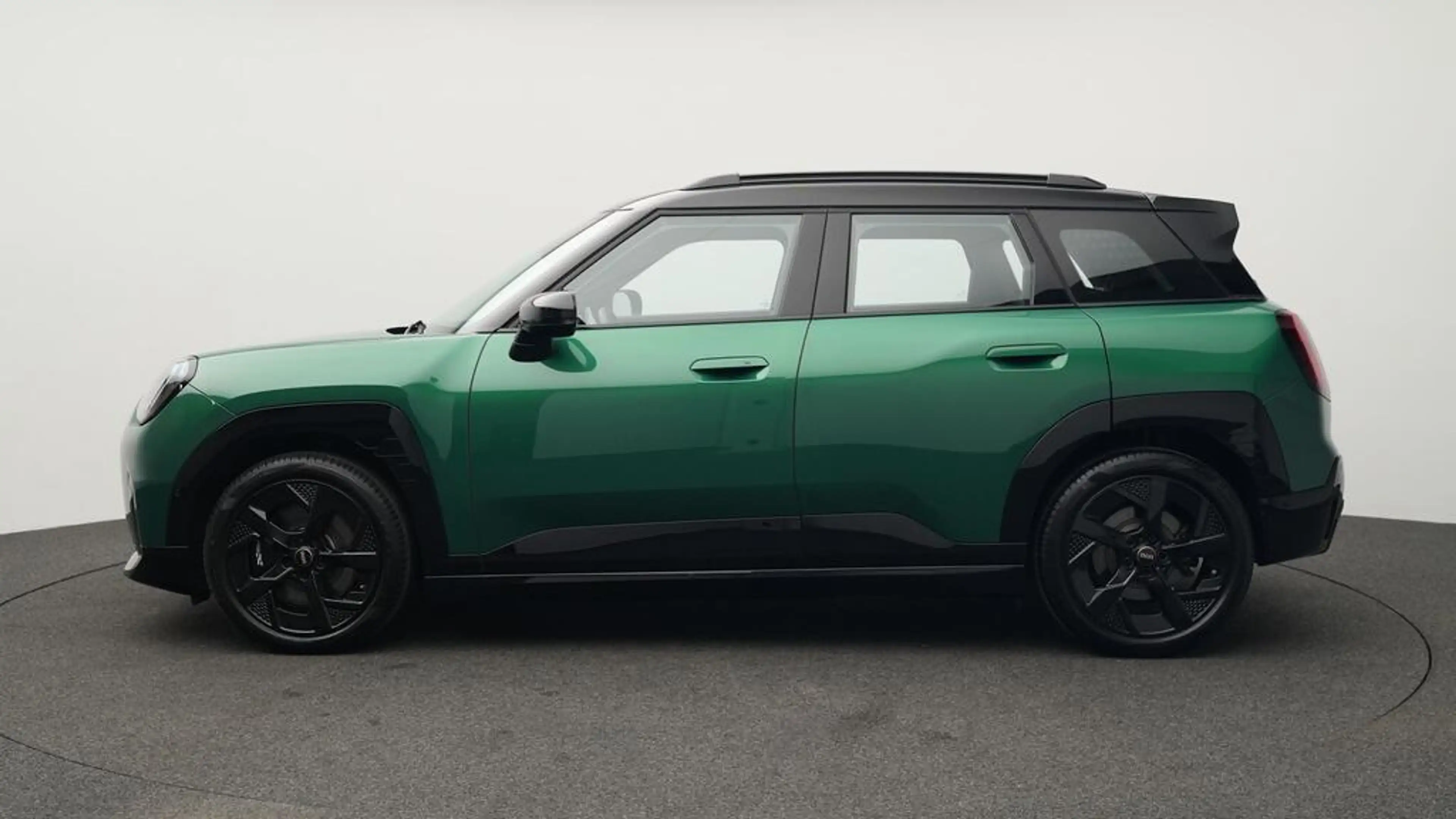 MINI Aceman John Cooper Works Trim — photo 3