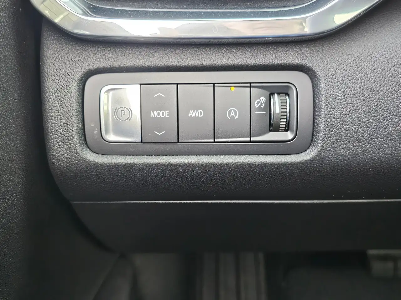 GMC Acadia снимка GMC Acadia