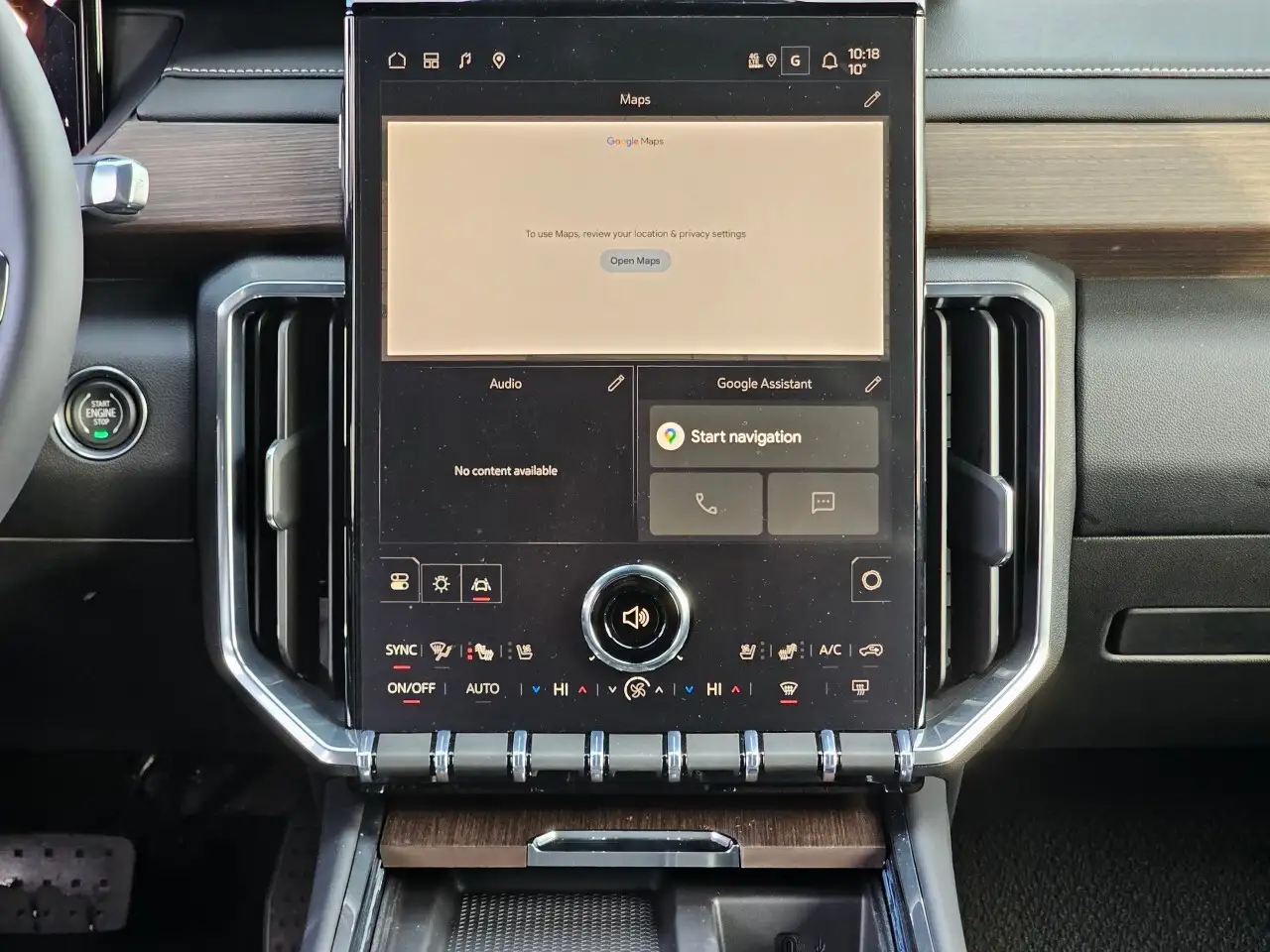 GMC Acadia снимка GMC Acadia