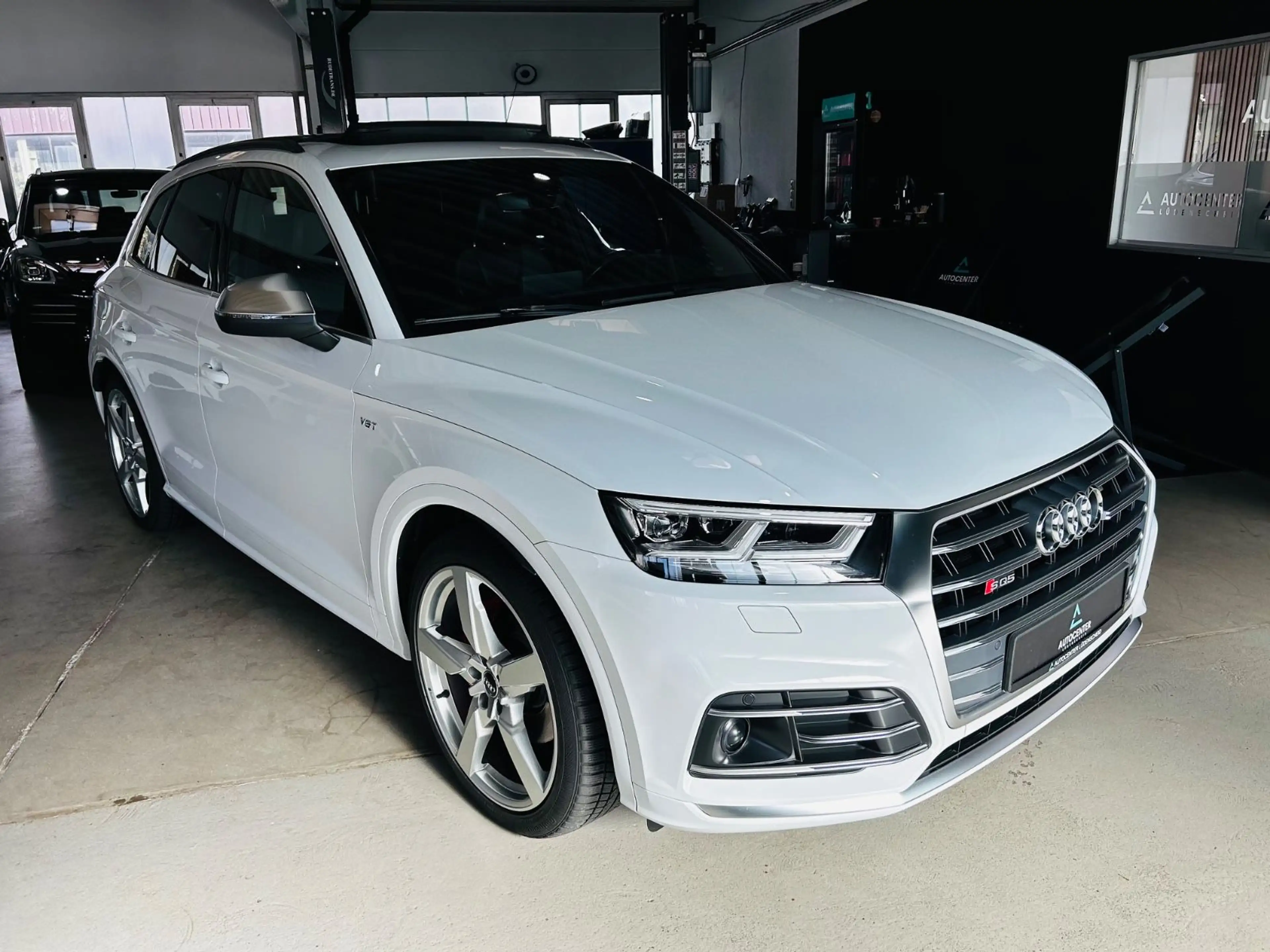Audi SQ5 3.0 TFSI quattro*LED*B&O*PANO*STANDHZ* — photo 8