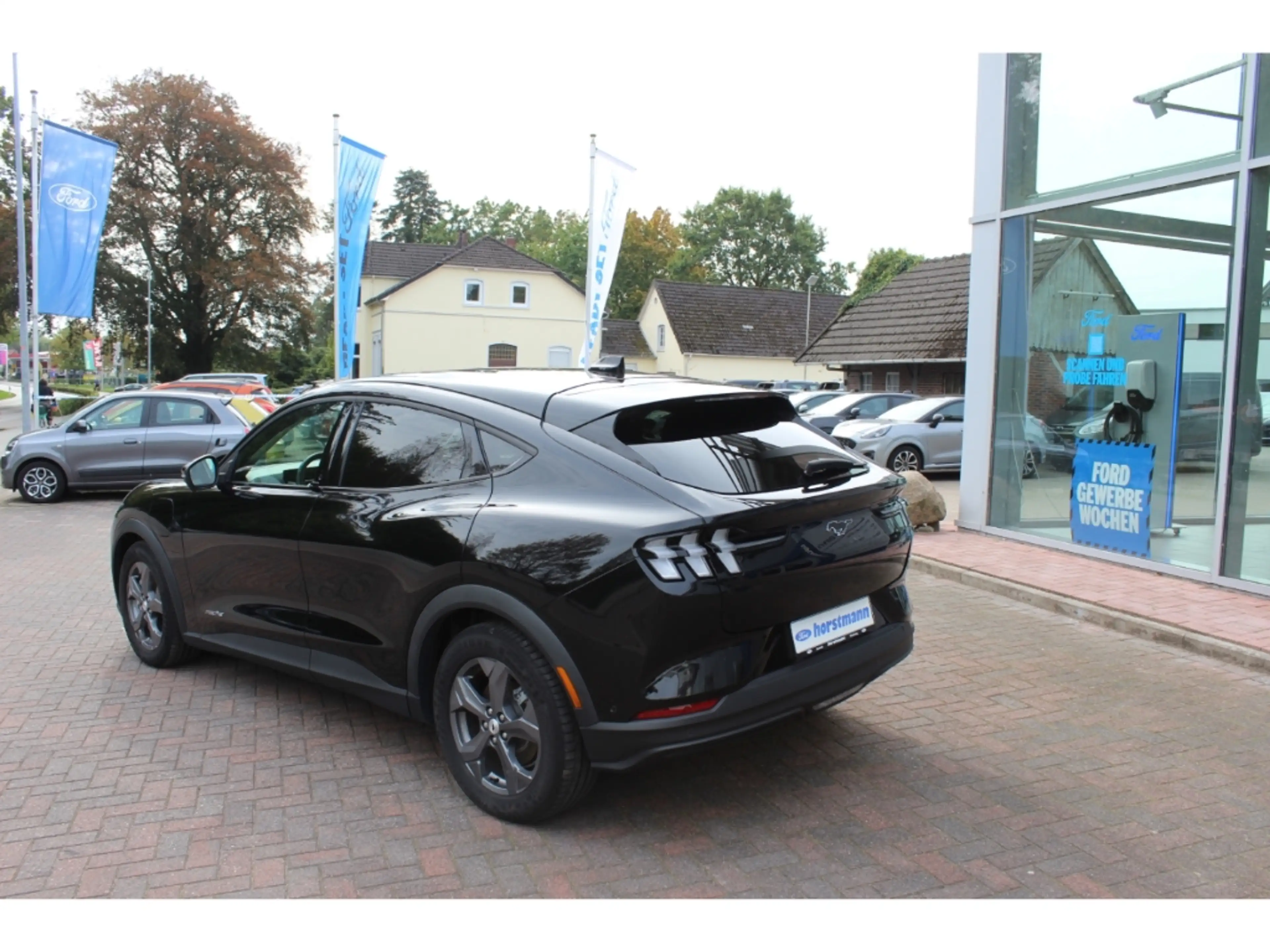 Ford Mustang Mach-E TECHNOPAKET 1, LED, NAVI, ACC, PDC, BEH. WSS & SIT — photo 2