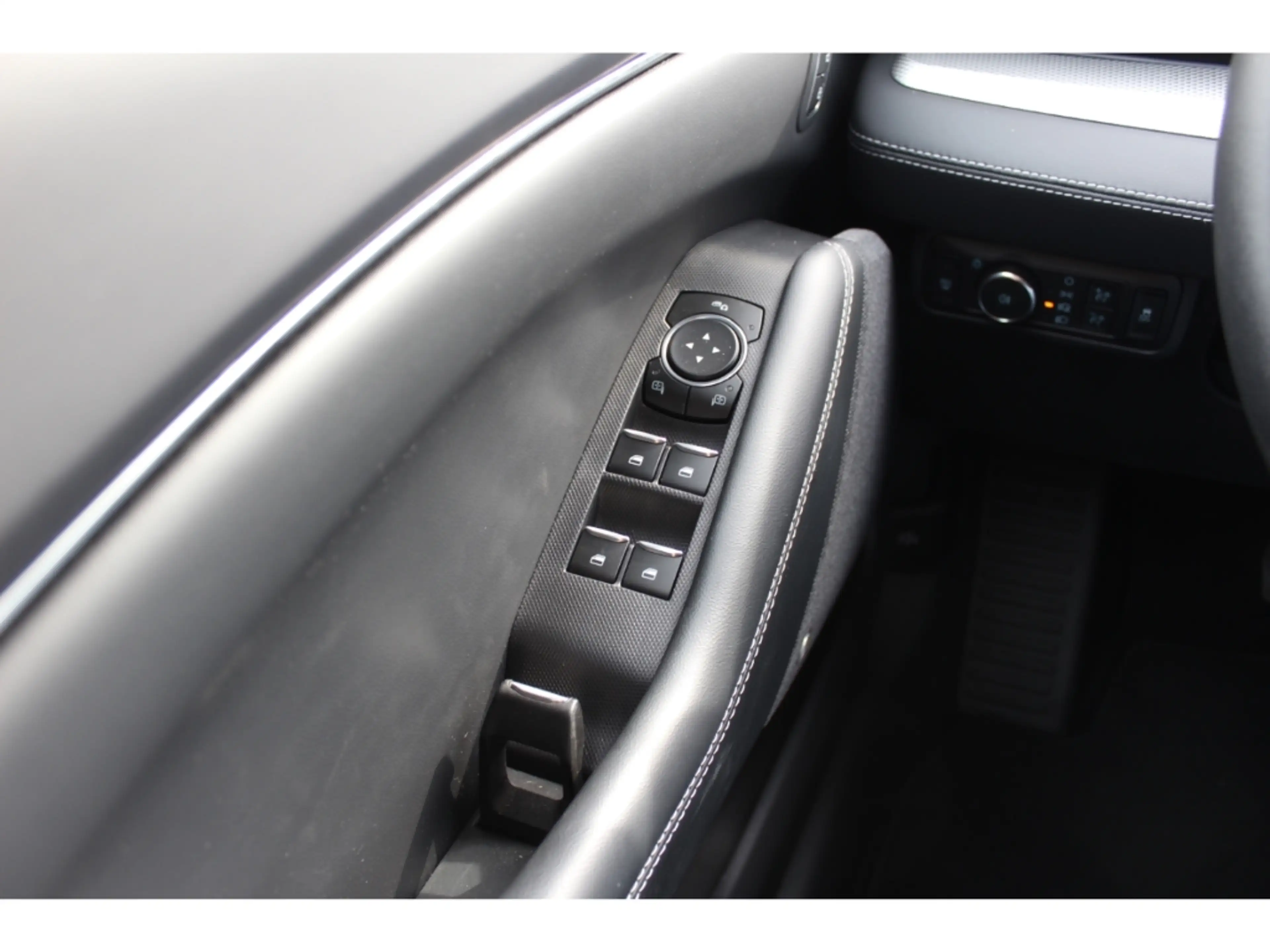 Ford Mustang Mach-E TECHNOPAKET 1, LED, NAVI, ACC, PDC, BEH. WSS & SIT — photo 14