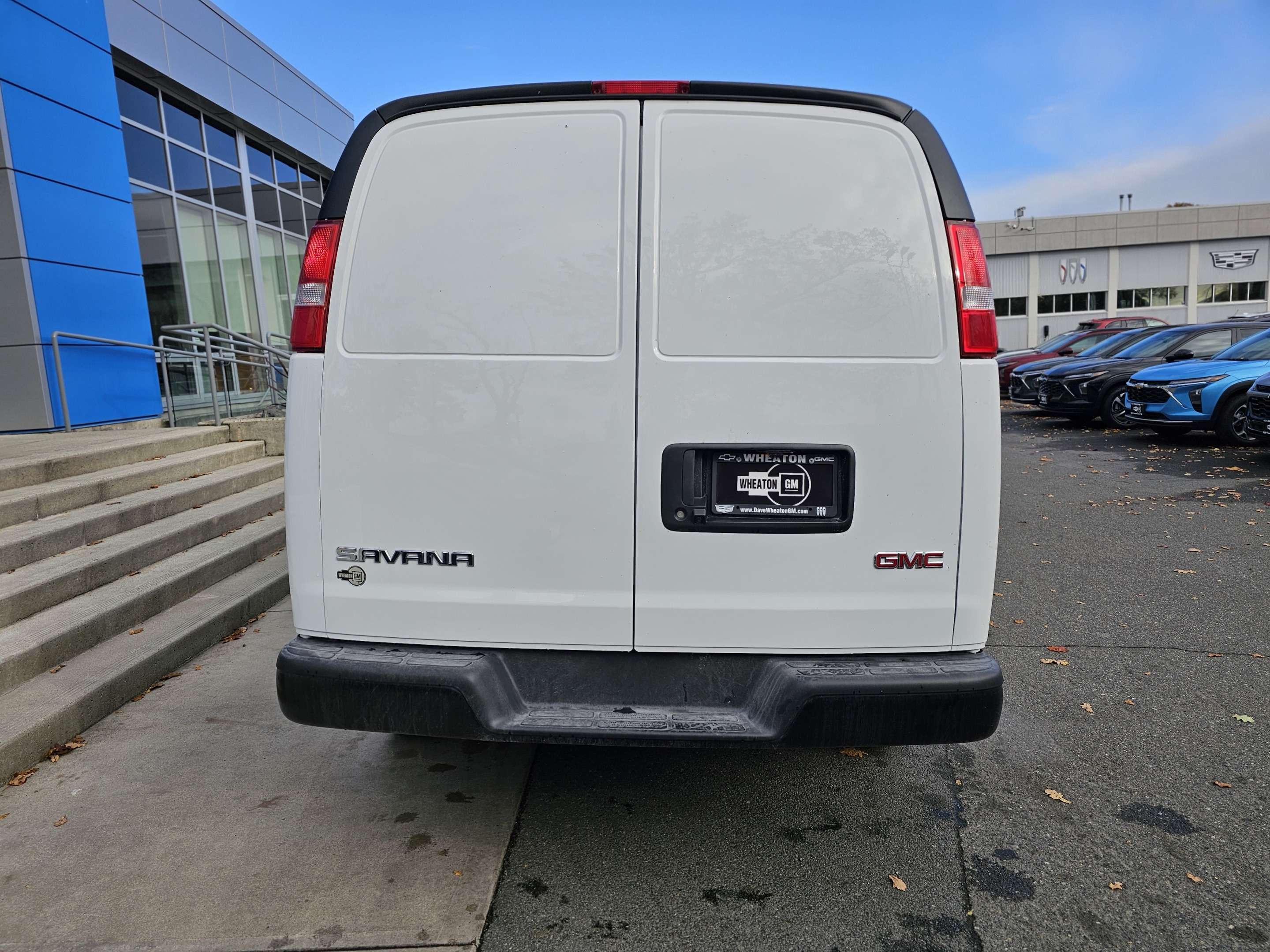 2025 GMC Savana 2500 Cargo Van