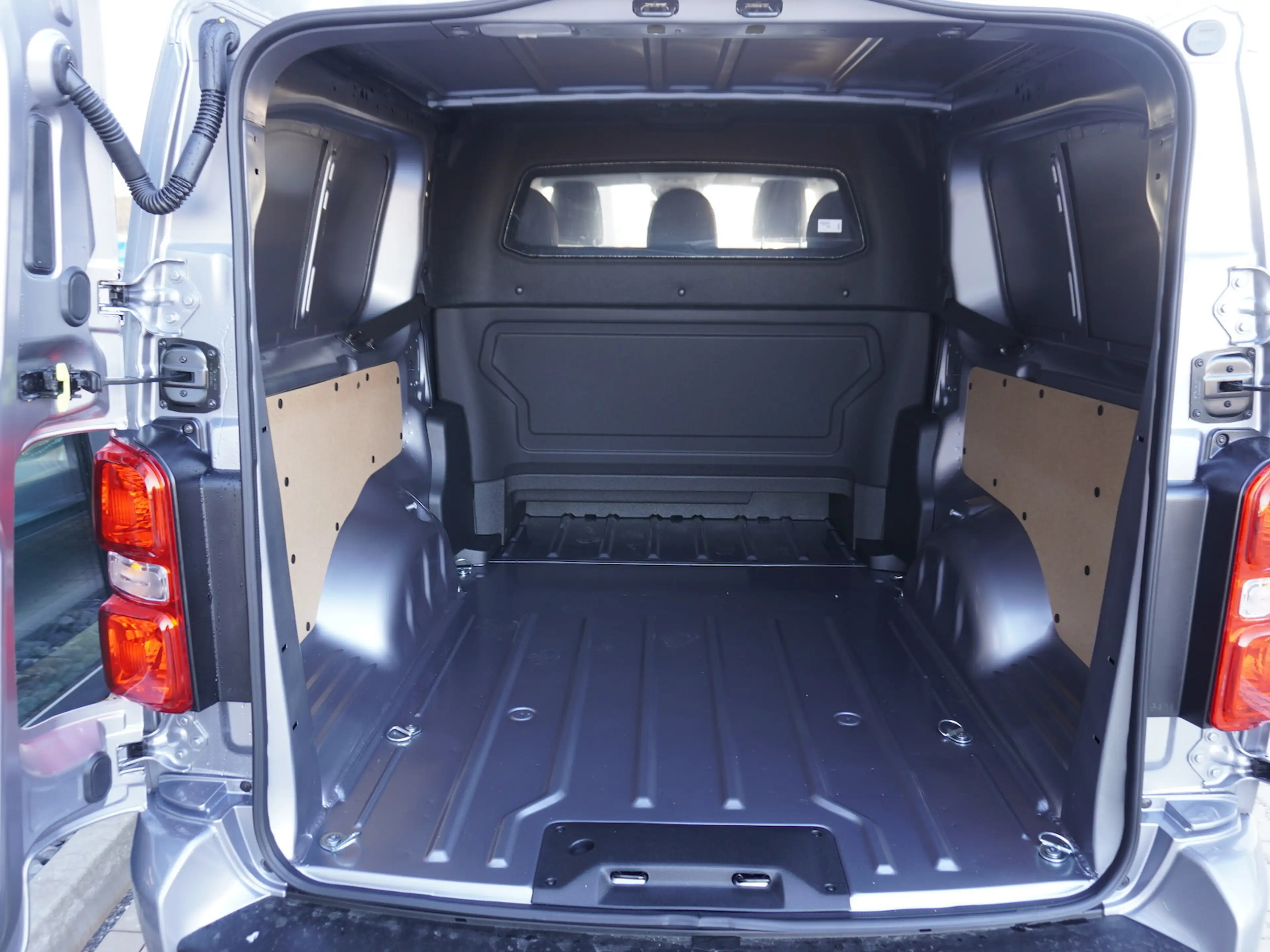 Fiat Scudo Multicab L3 2.2 150 / 5-Sitzer + Sitzheiz. — photo 6