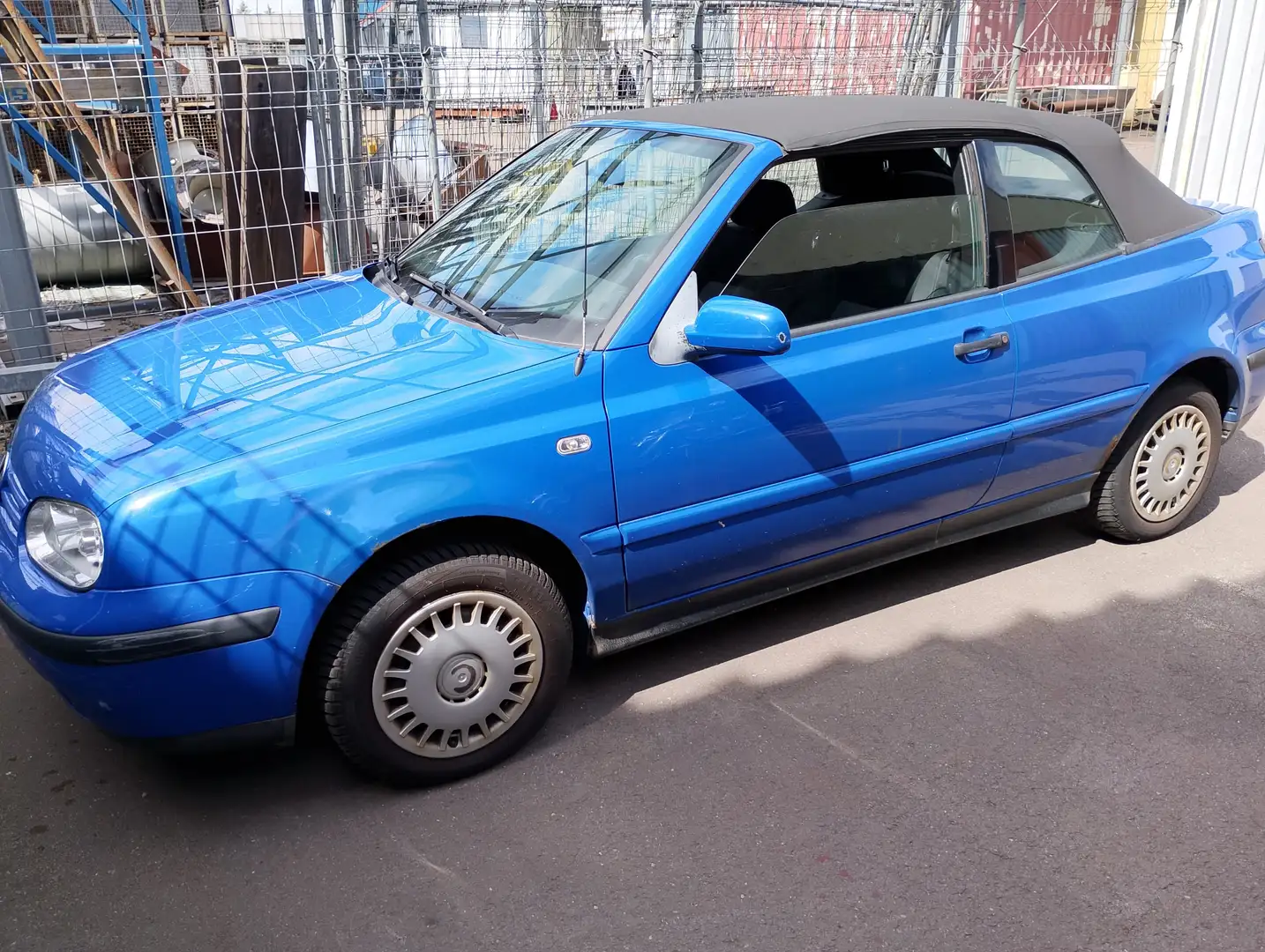 Volkswagen Golf Cabriolet Cabrio 2.0 Colour Concept Tüv 10.25 Bleu - 1