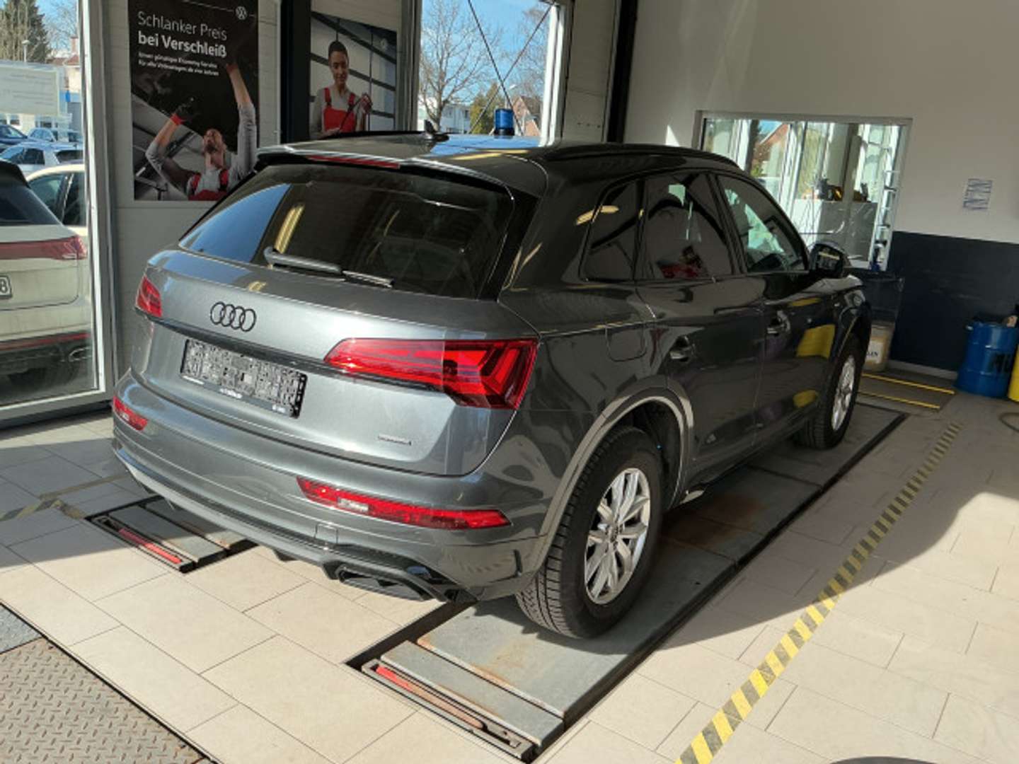 Audi Q5 S Line 40 TDI -  - Joinsteer - #2