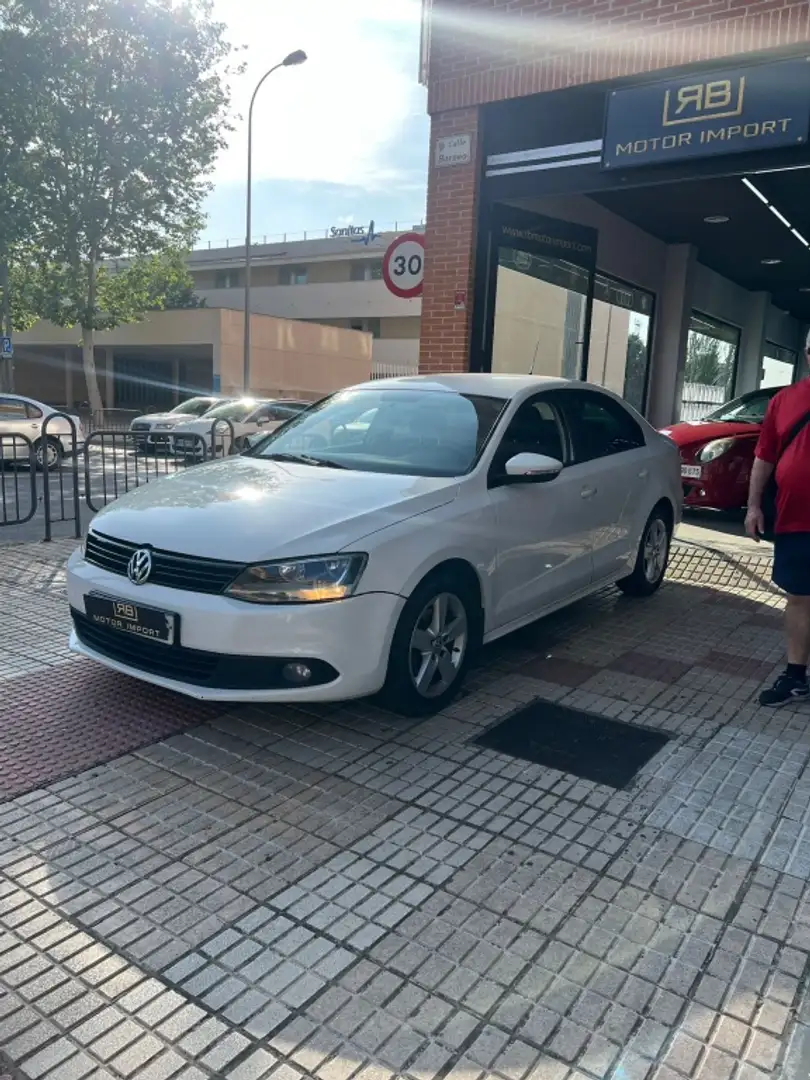 Volkswagen Jetta 1.6TDI BMT Advance Fehér - 1