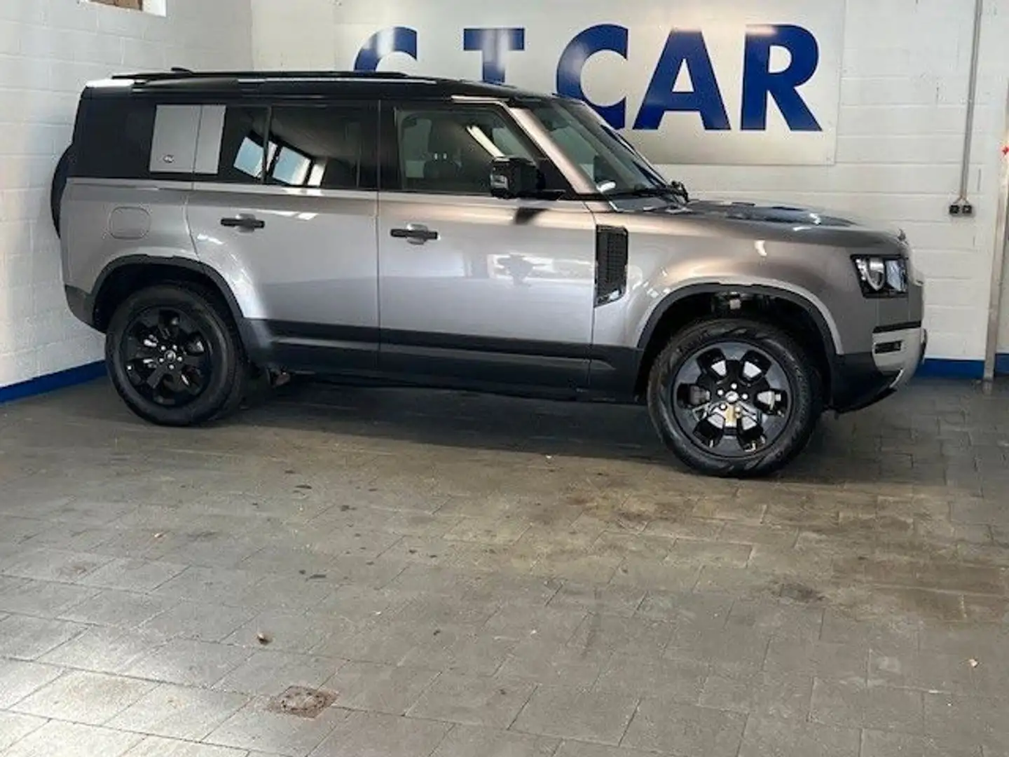 Land Rover Defender 240 S - AHD - Panorama Gris - 2