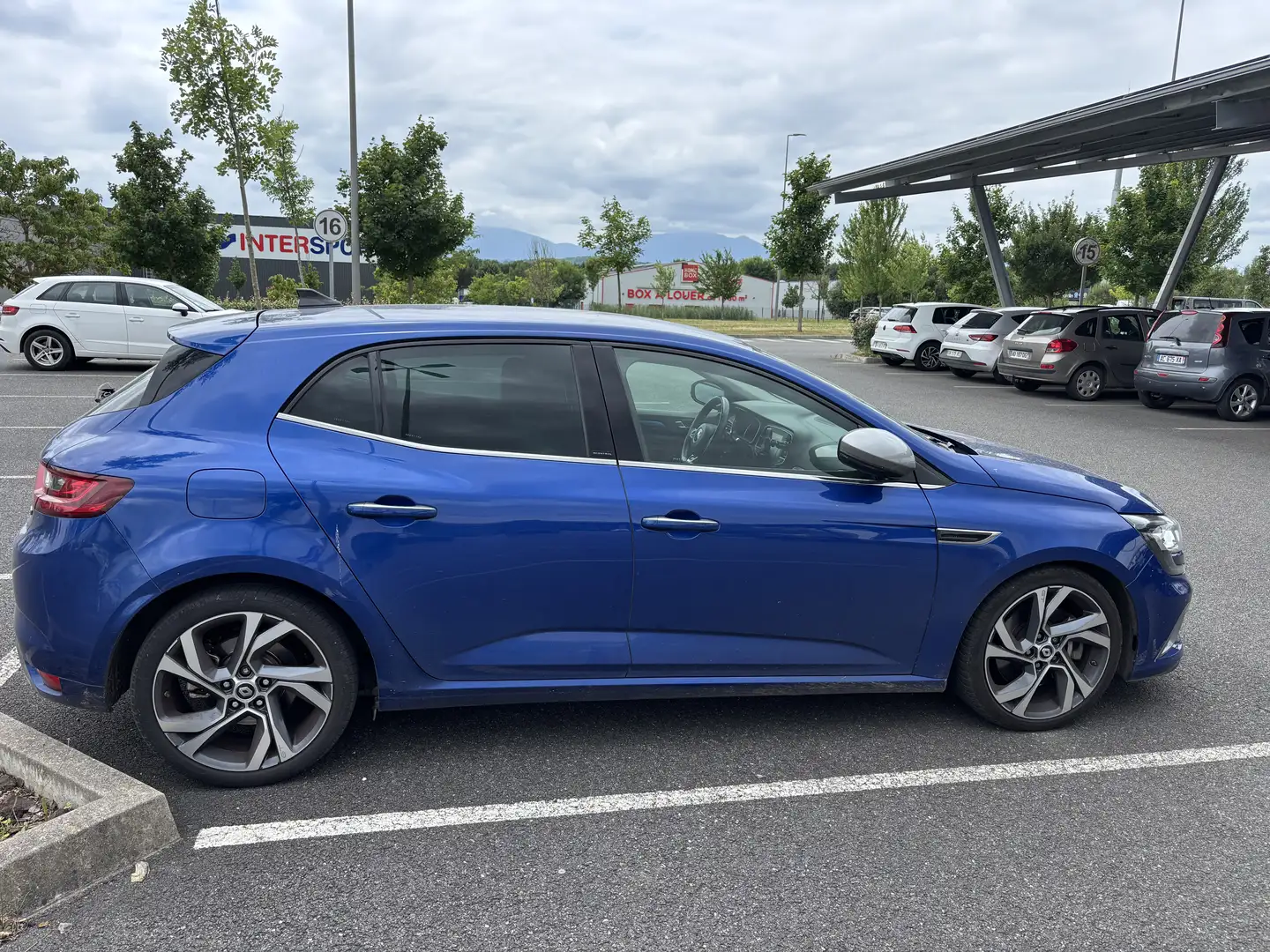 Renault Megane Mégane IV Berline TCe 205 Energy EDC GT - 2