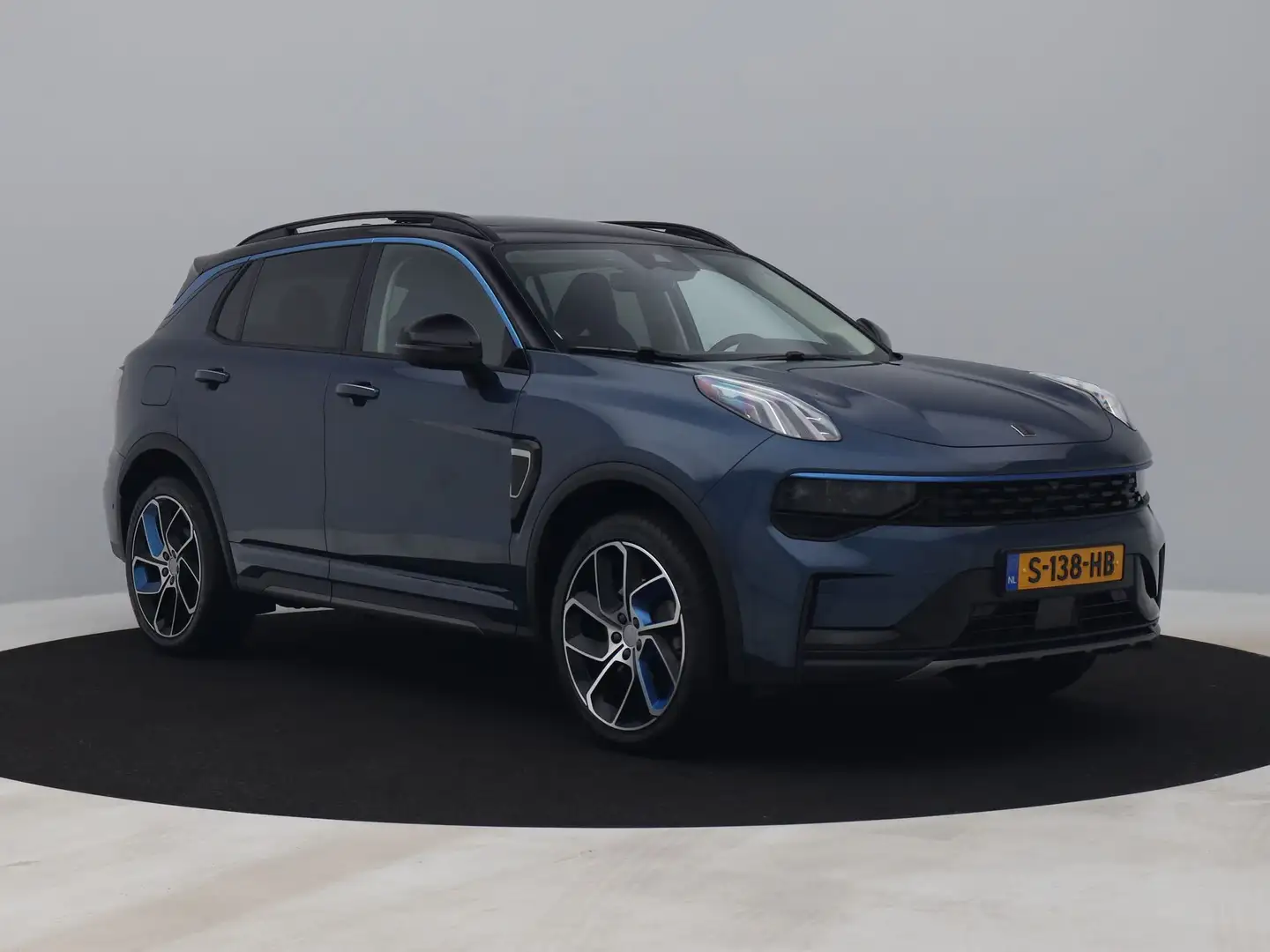 Lynk & Co 01 1.5 Plug-in Hybrid | 360° | NLD AUTO Blauw - 2