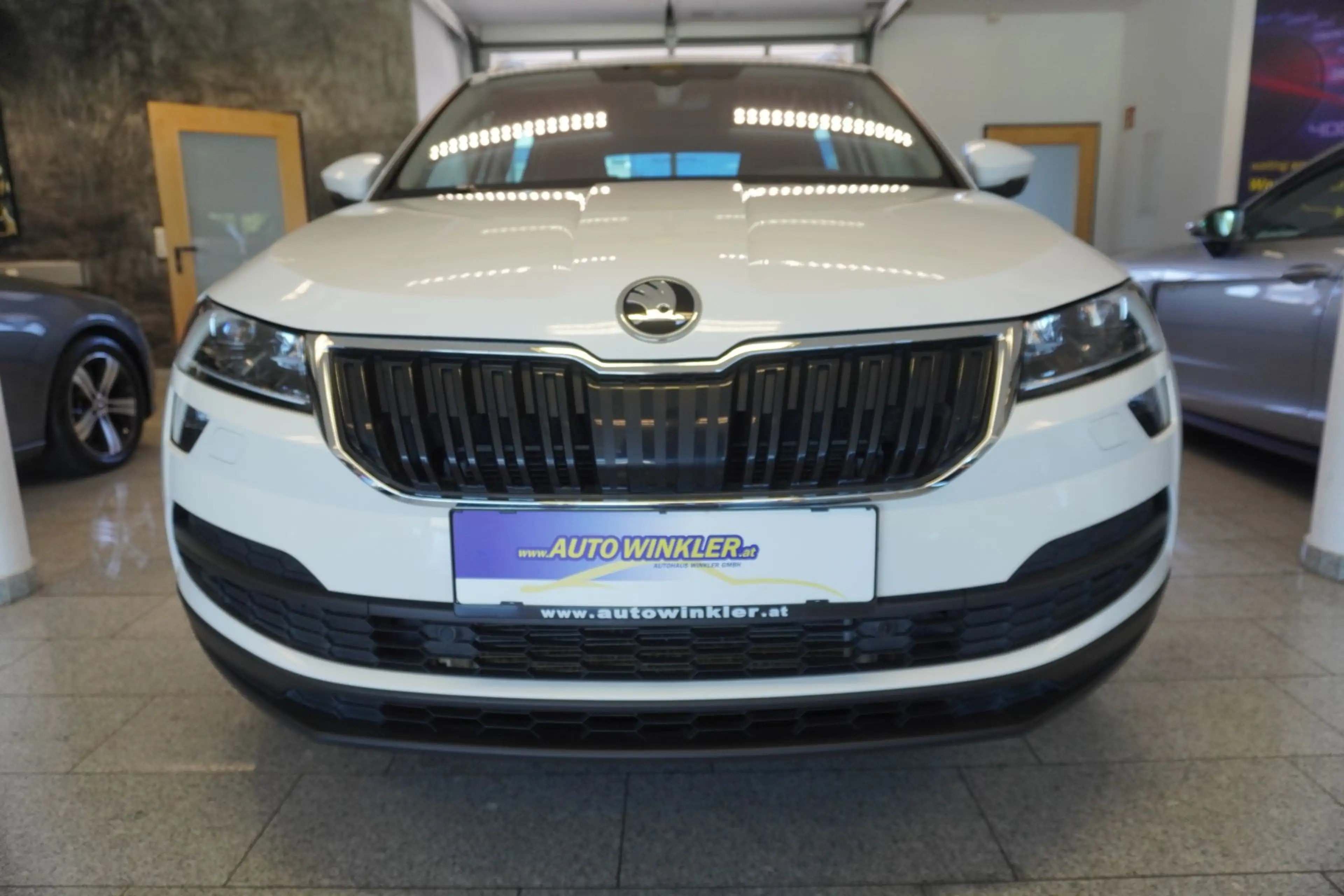 Skoda Karoq 2,0 TDI SCR 4x4 Style SC DSG — photo 3