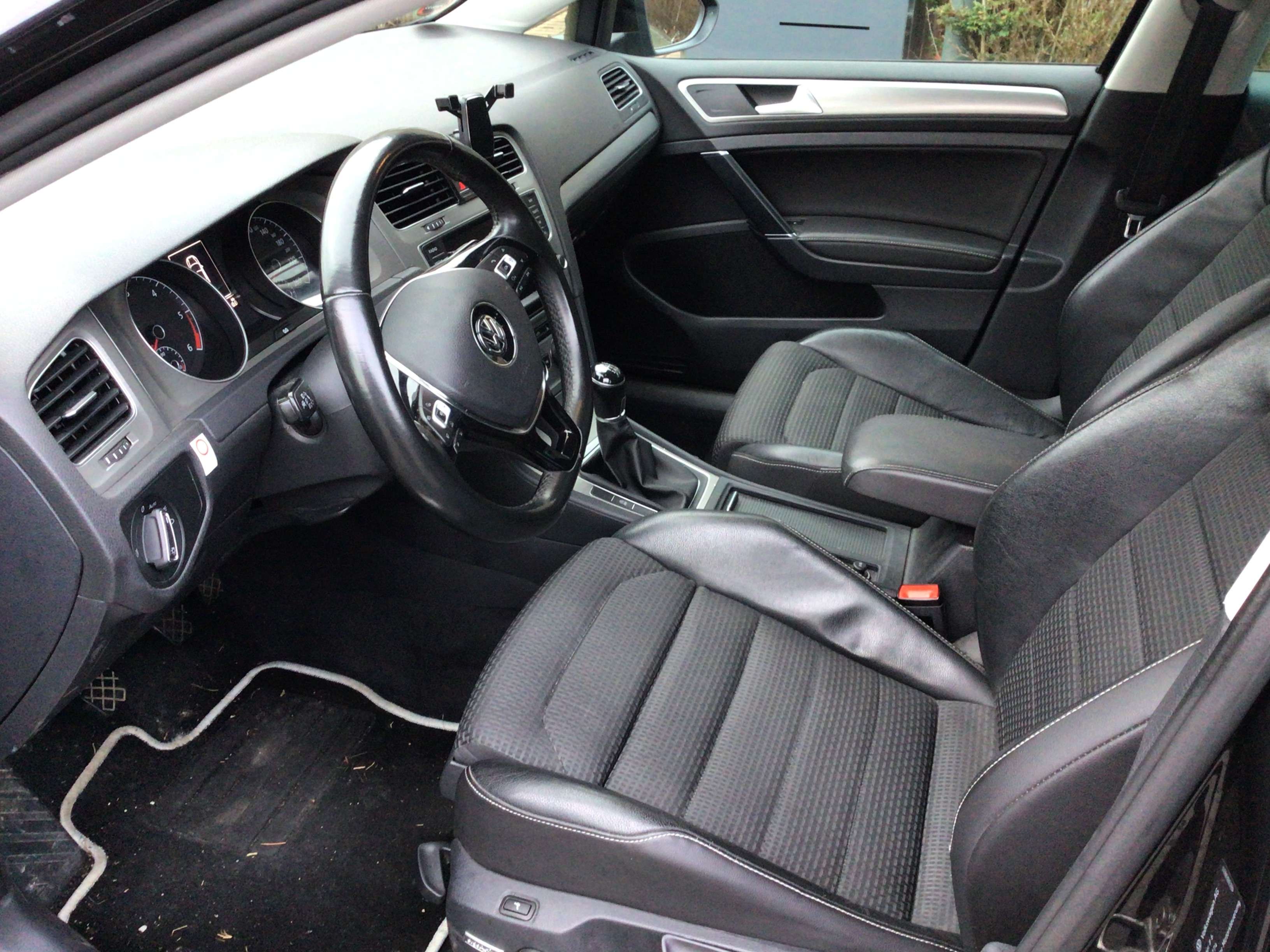 Second hand Volkswagen Golf 2.0