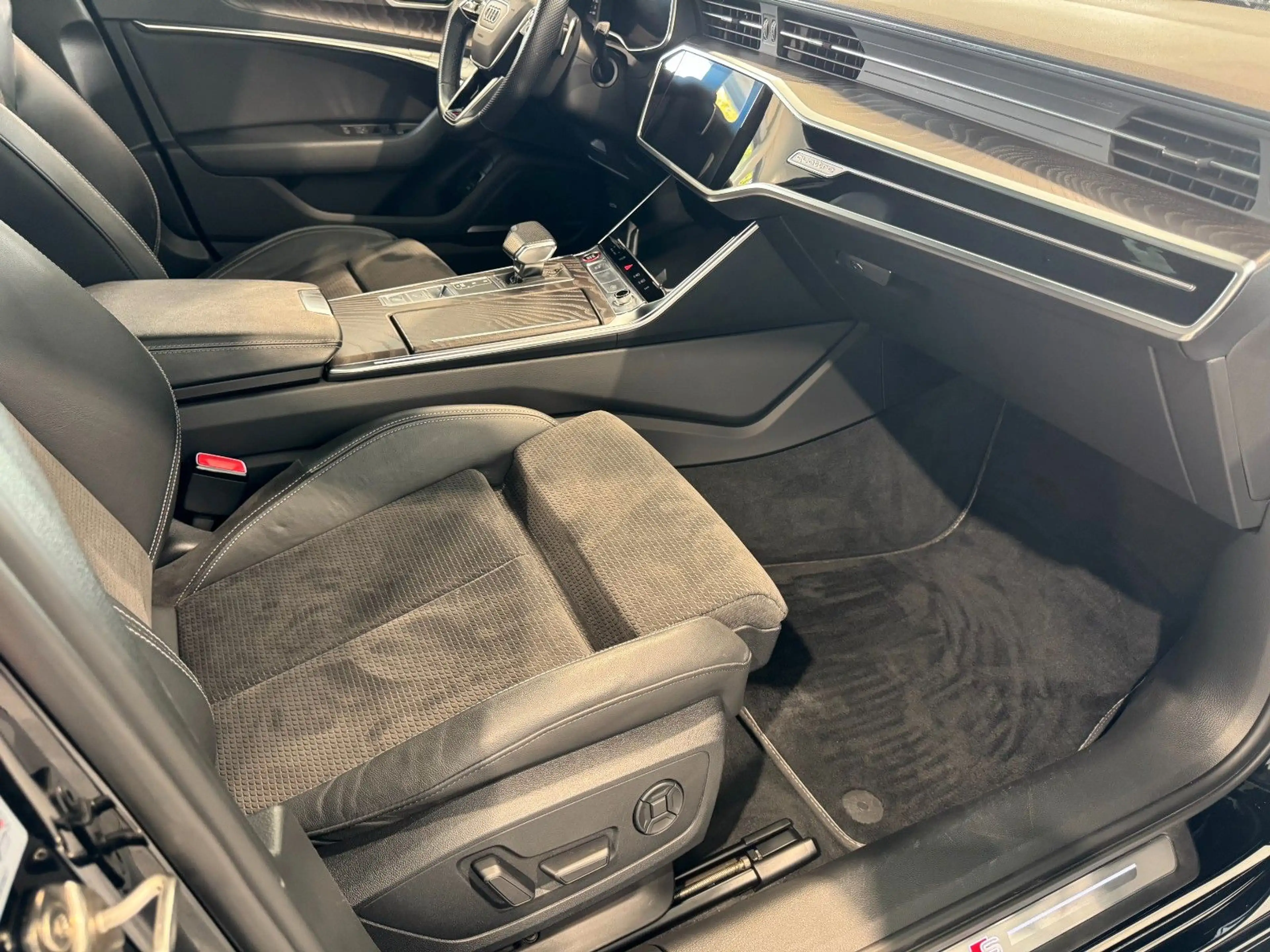 Audi S6 Avant 3.0 TDI quattro Panorama/Bang&Olufsen — photo 8