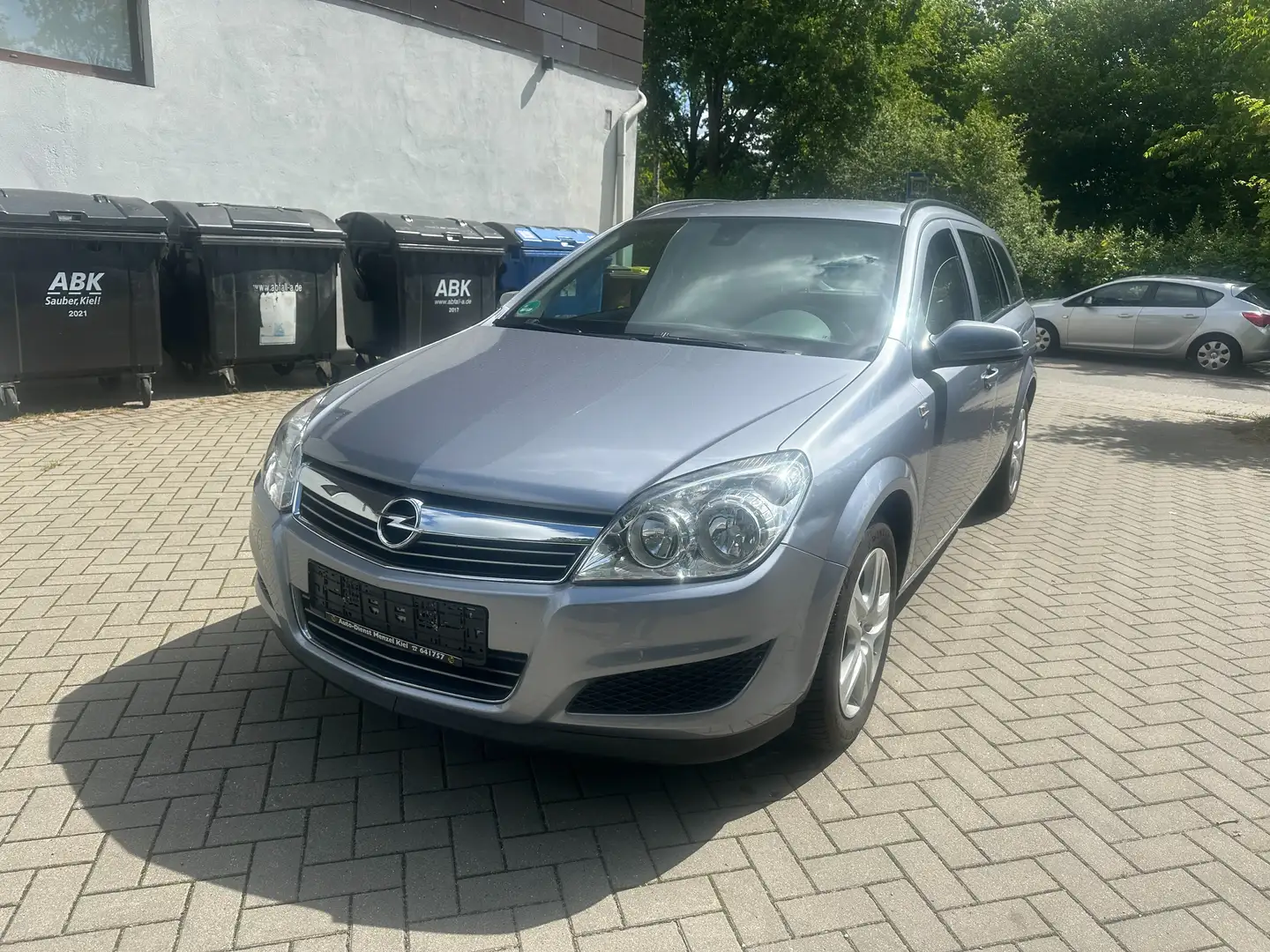 Opel Astra Edition / 1 Hand / Top Zustand / Tüv Neu Grau - 2