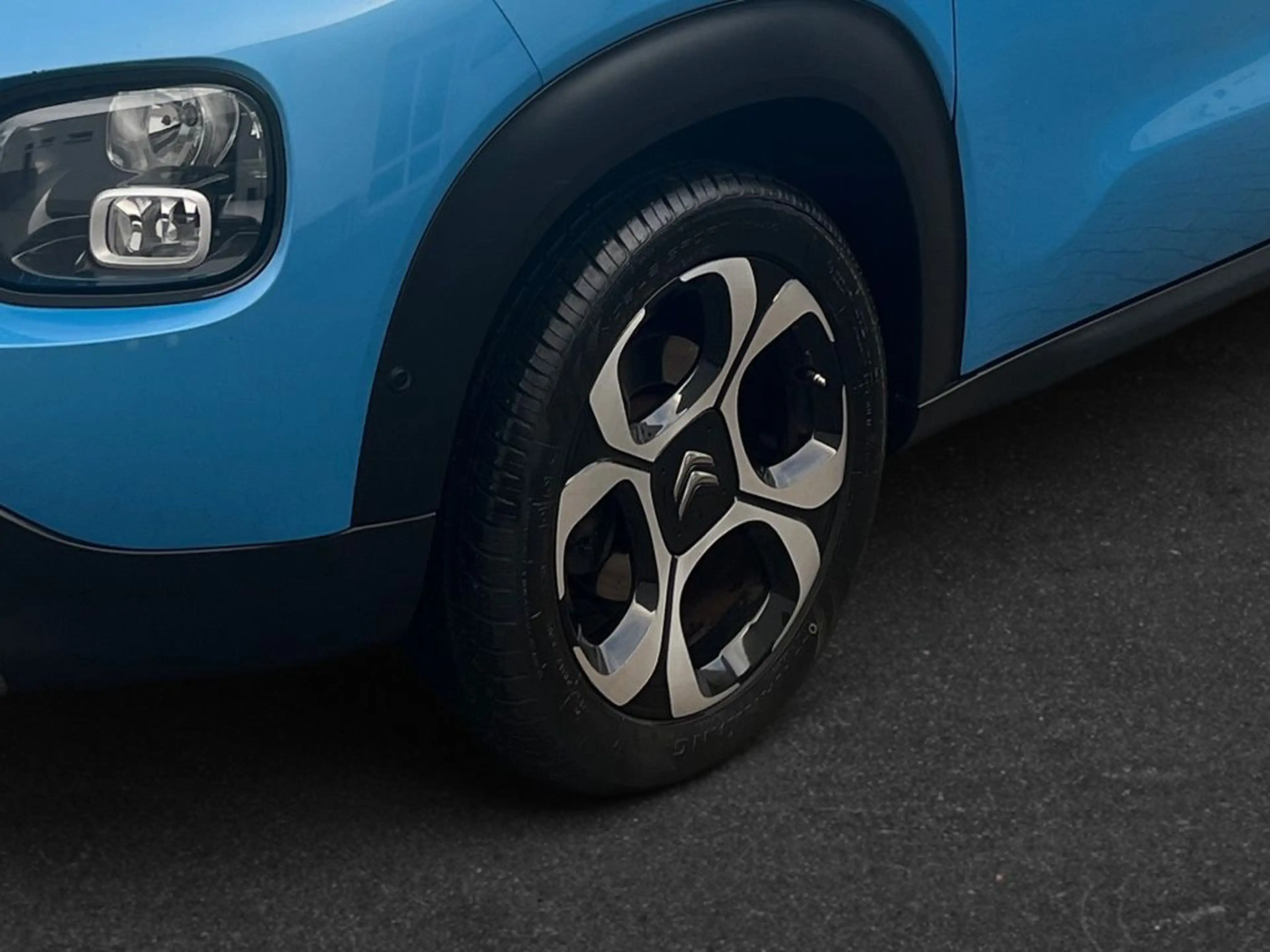 Citroen C3 Aircross PureTech 110 Stop & Start Shine — photo 10