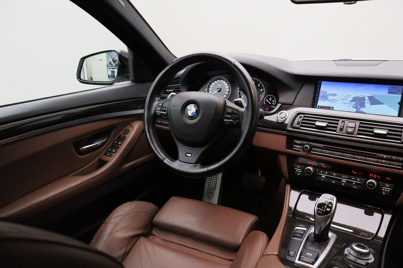 BMW 528 5-serie Touring 528i High Executive 2012 M-Pakket — photo 2