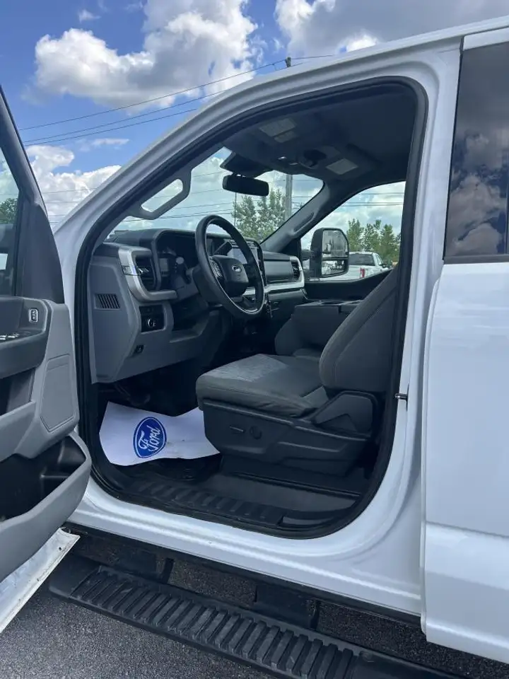 Ford F 350 снимка Ford F 350